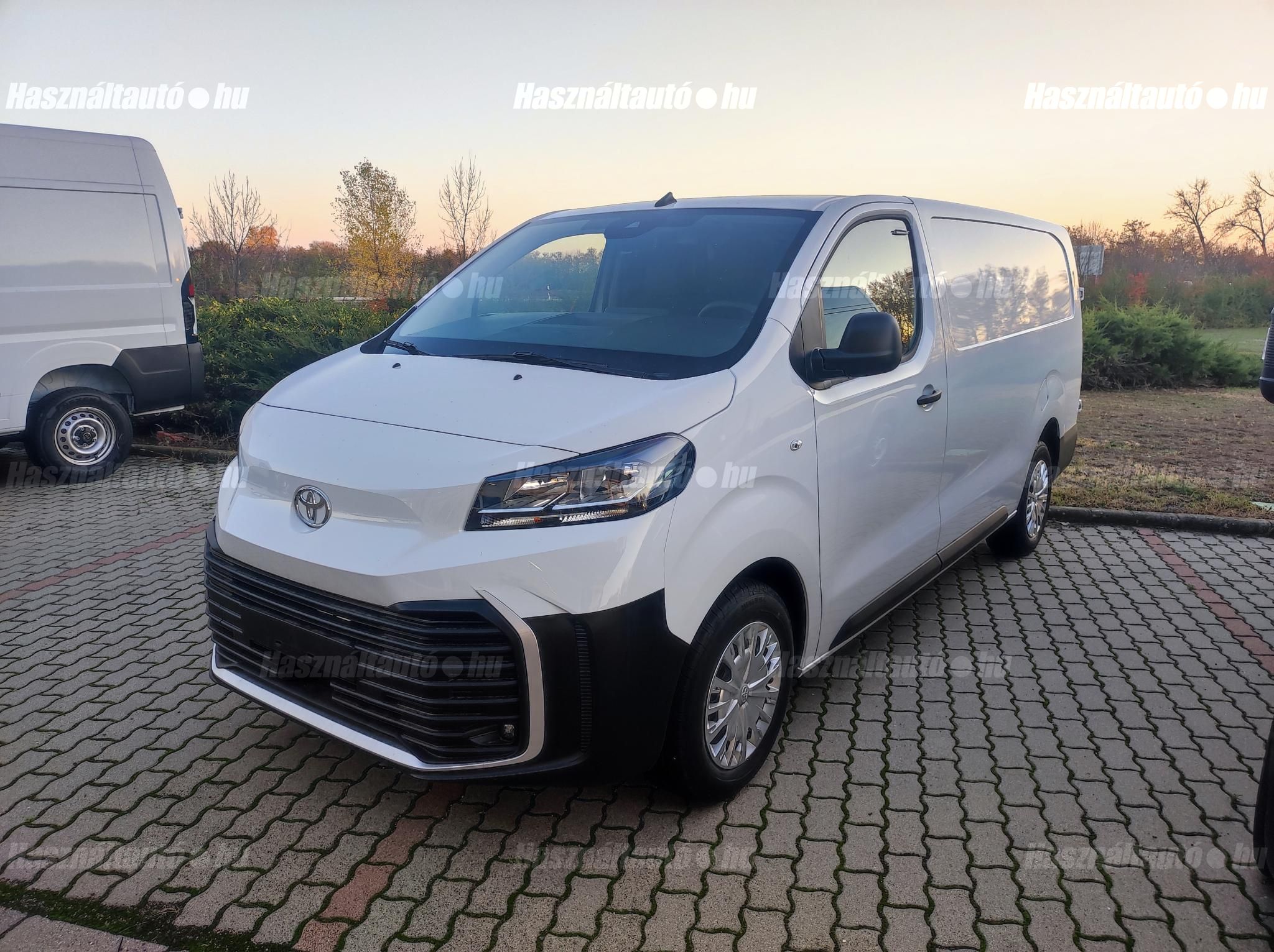 TOYOTA PROACE 2026 - 1