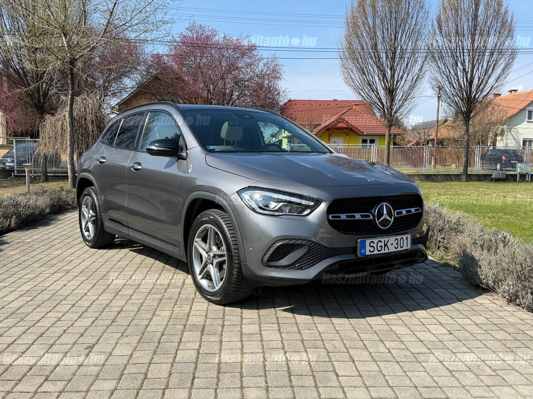 MERCEDES-BENZ GLA 200 2020/9 - 1