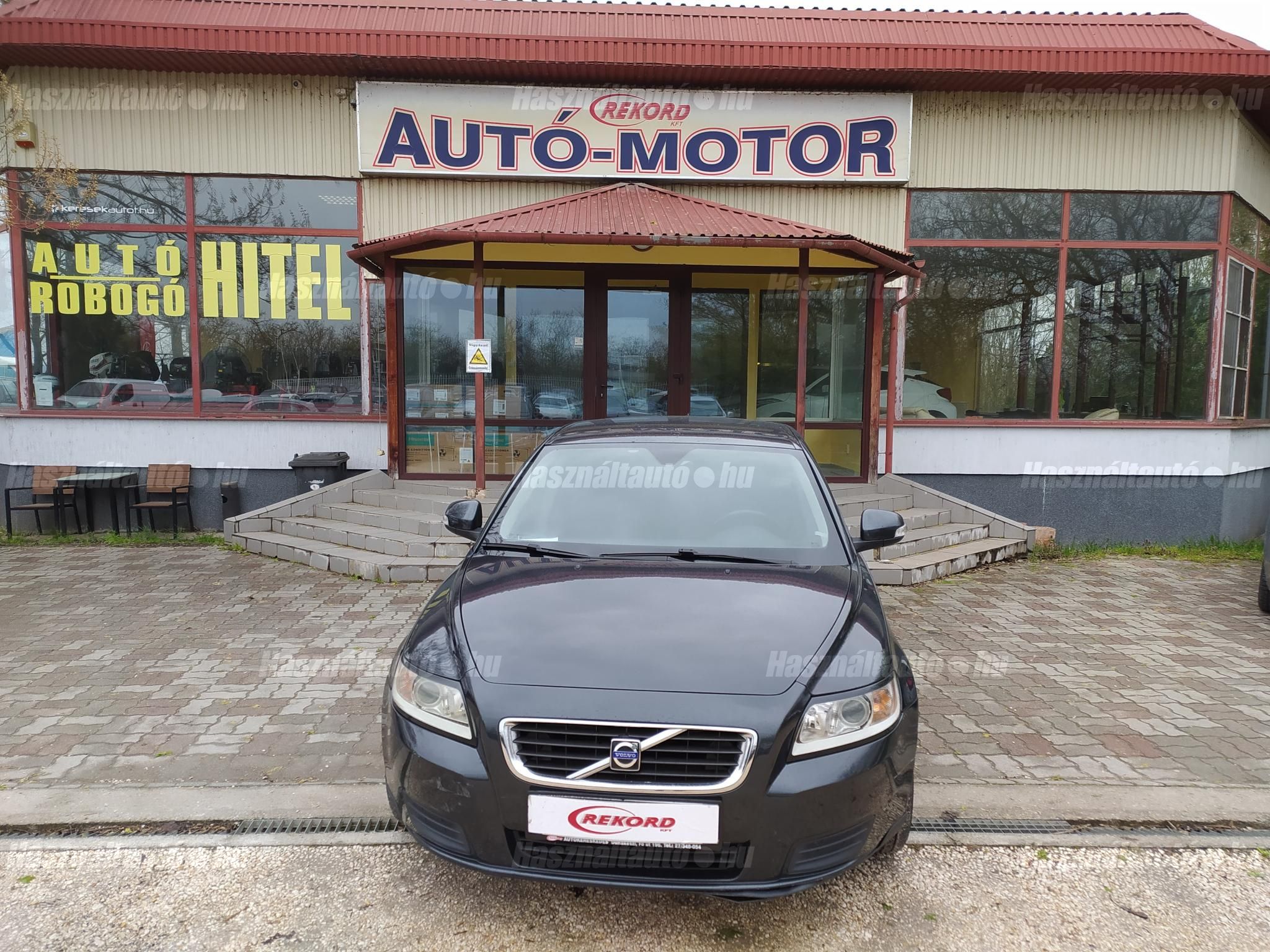 VOLVO V50 2010/3 - 1