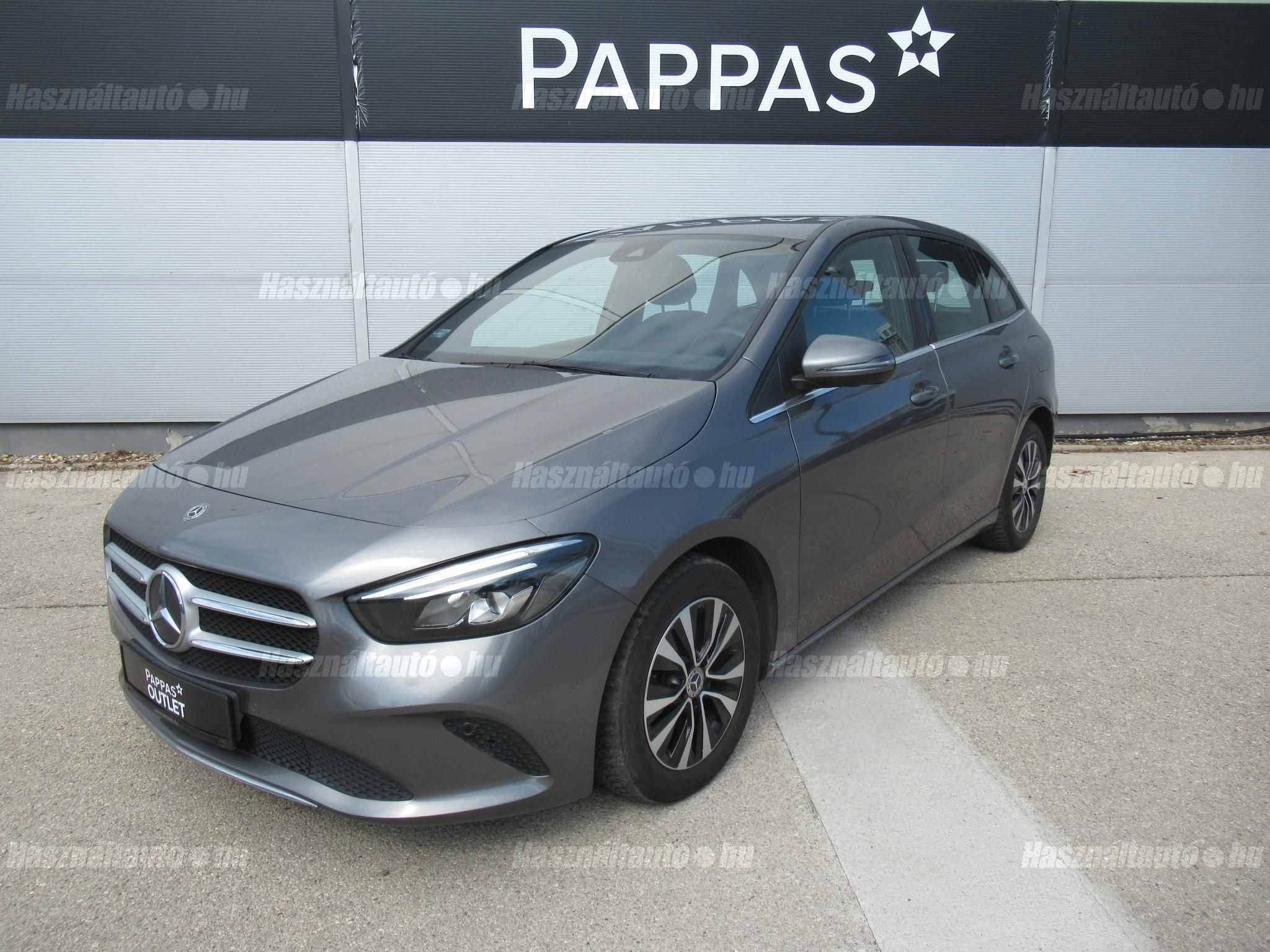 MERCEDES-BENZ B 180 2019/8 - 1