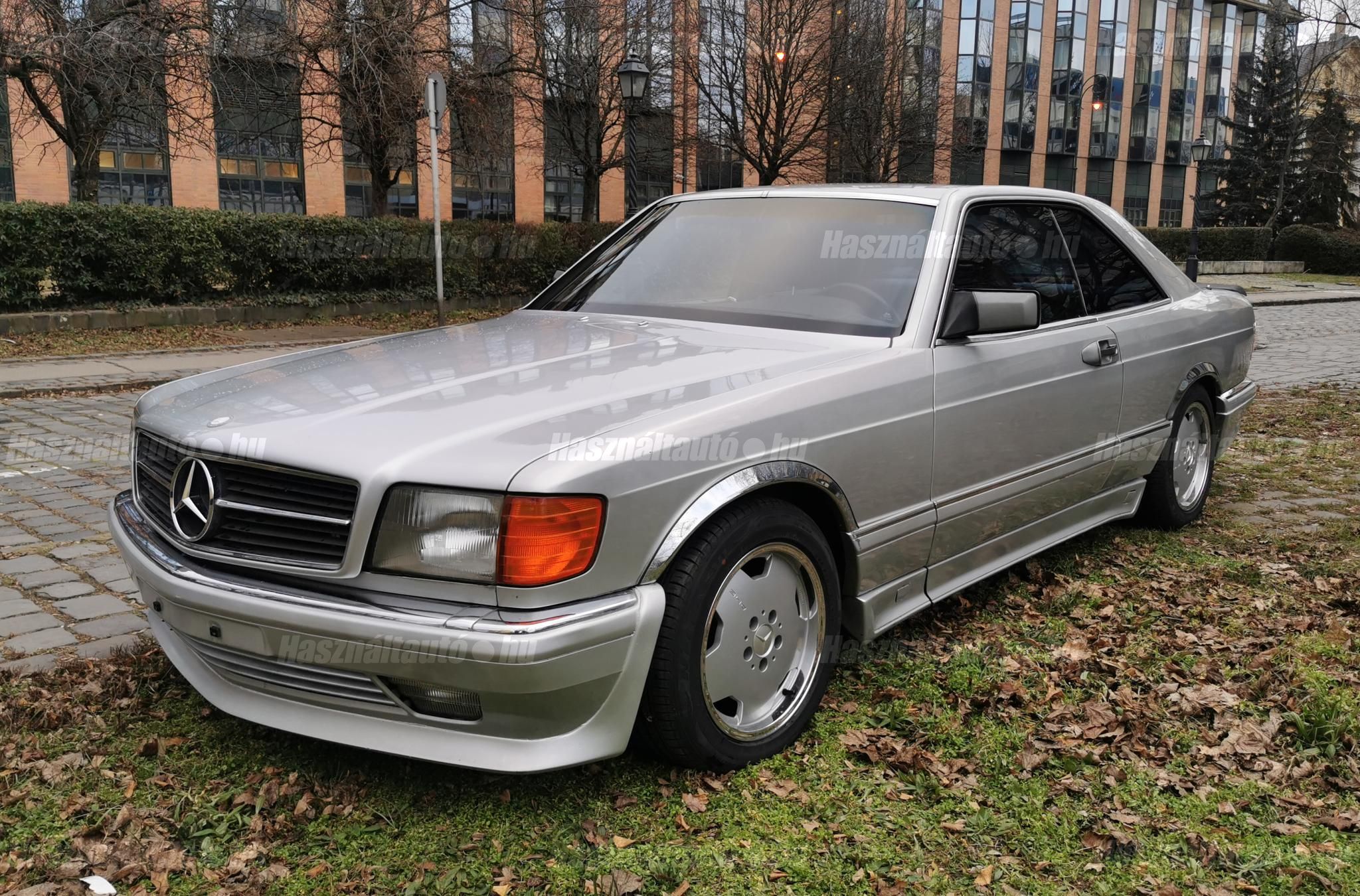 MERCEDES-BENZ W 126 1986/6 - 1