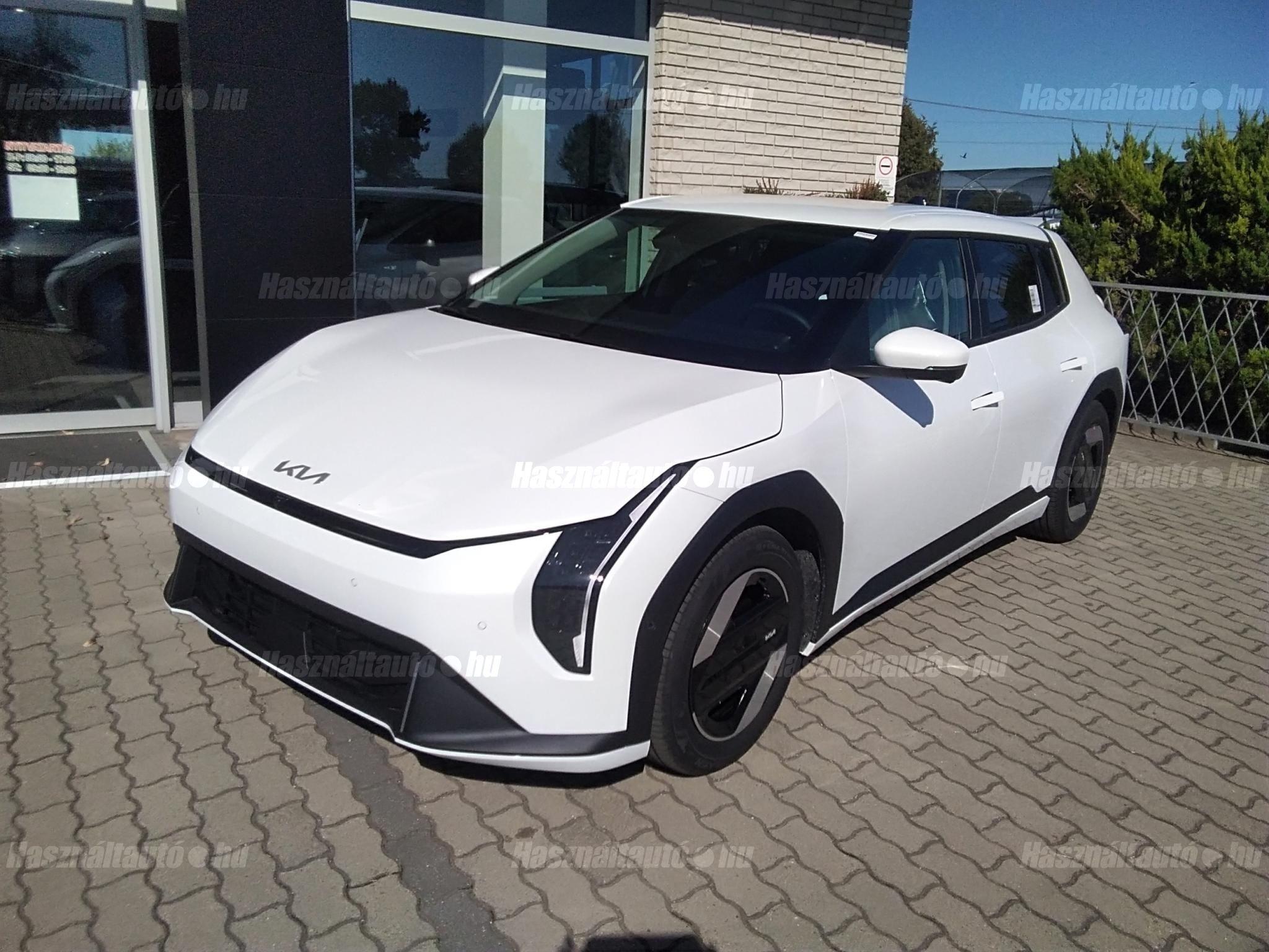 KIA EV4 2026 - 1
