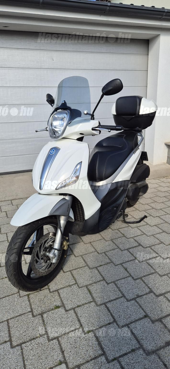 PIAGGIO BEVERLY 350 2015 - 1