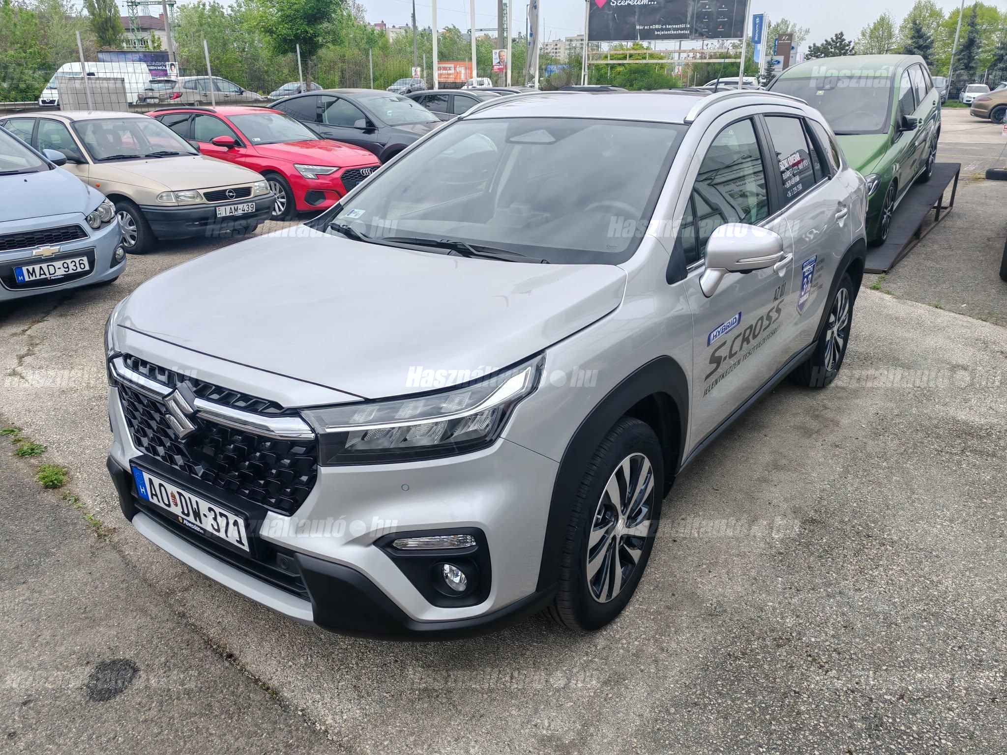SUZUKI S-CROSS 2025/8 - 1