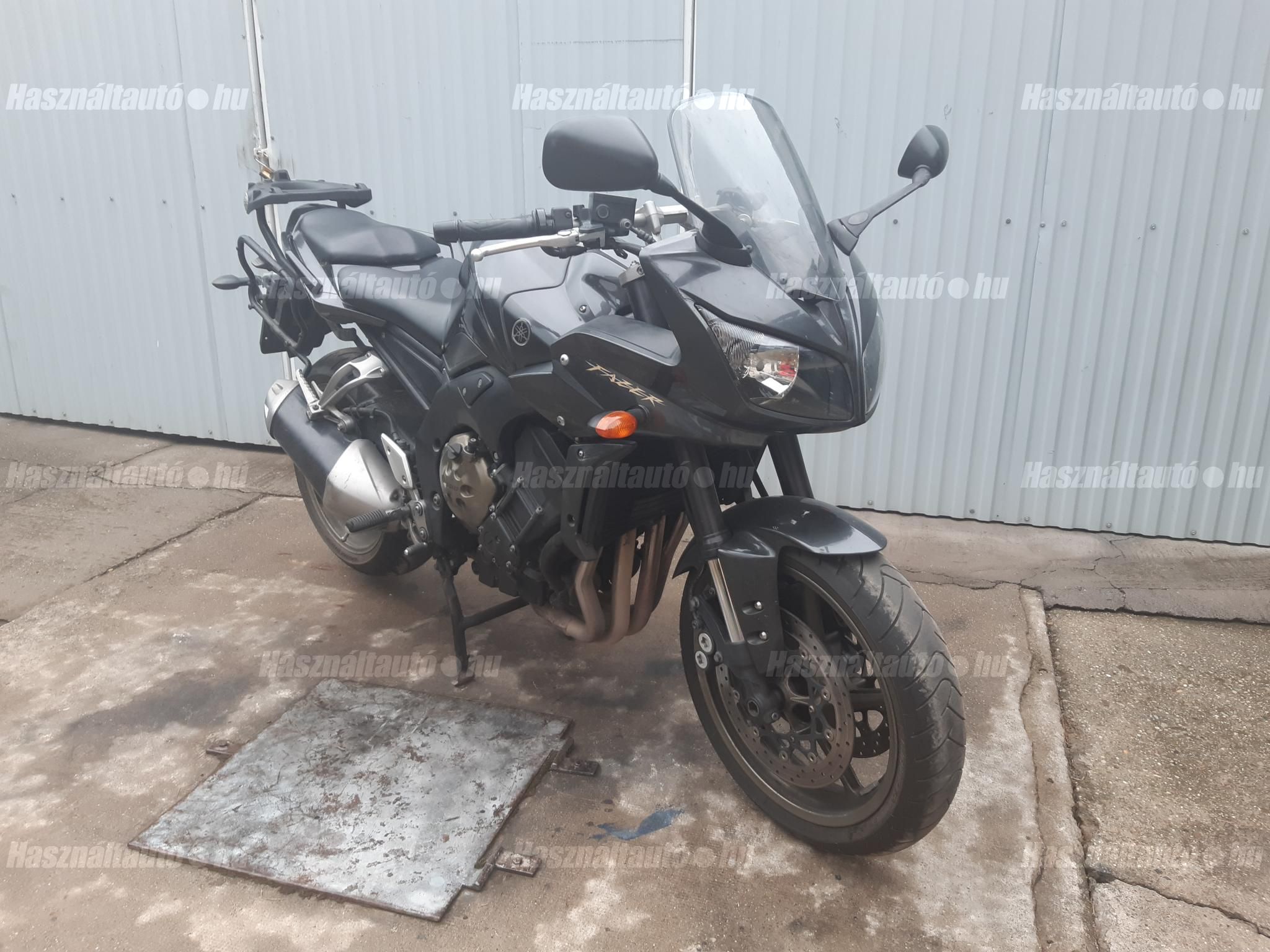 YAMAHA FZ1-S 2009/3 - 1