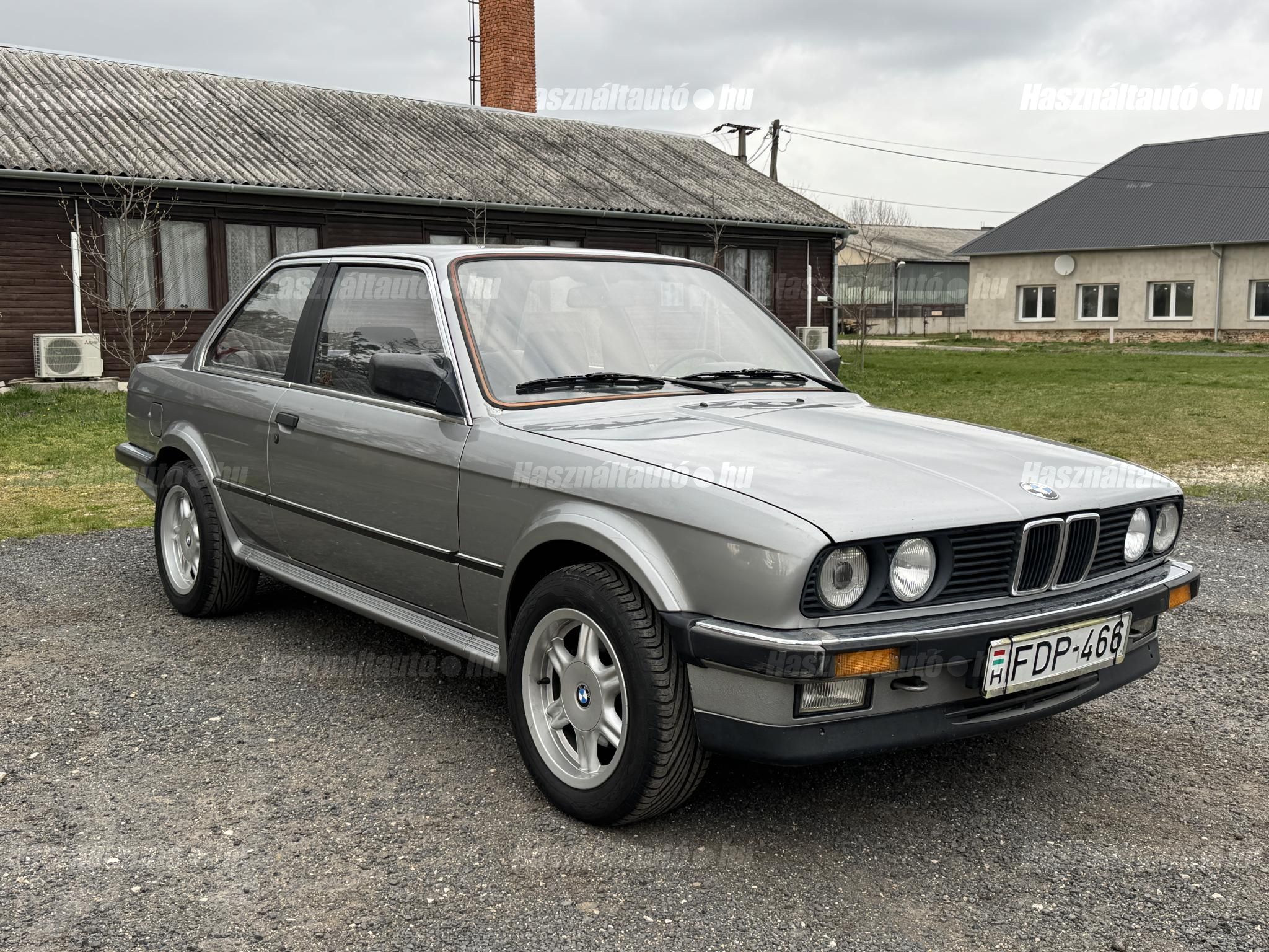 BMW 325 1986/12 - 1