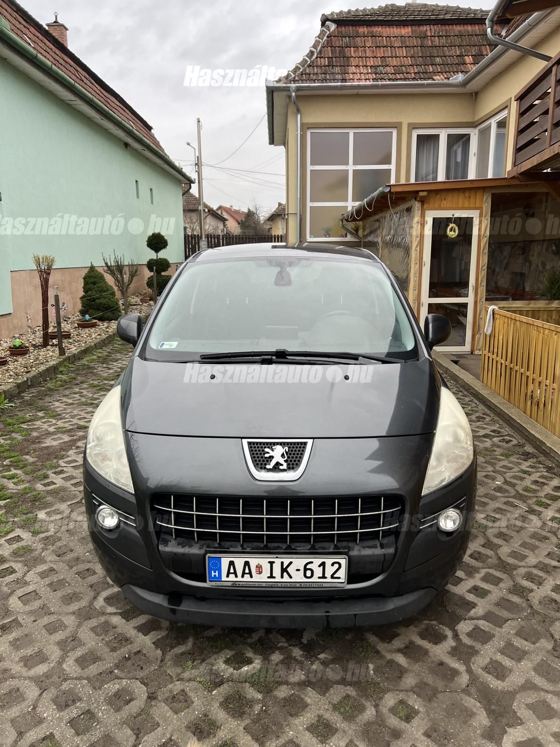 PEUGEOT 3008 2011/12 - 1