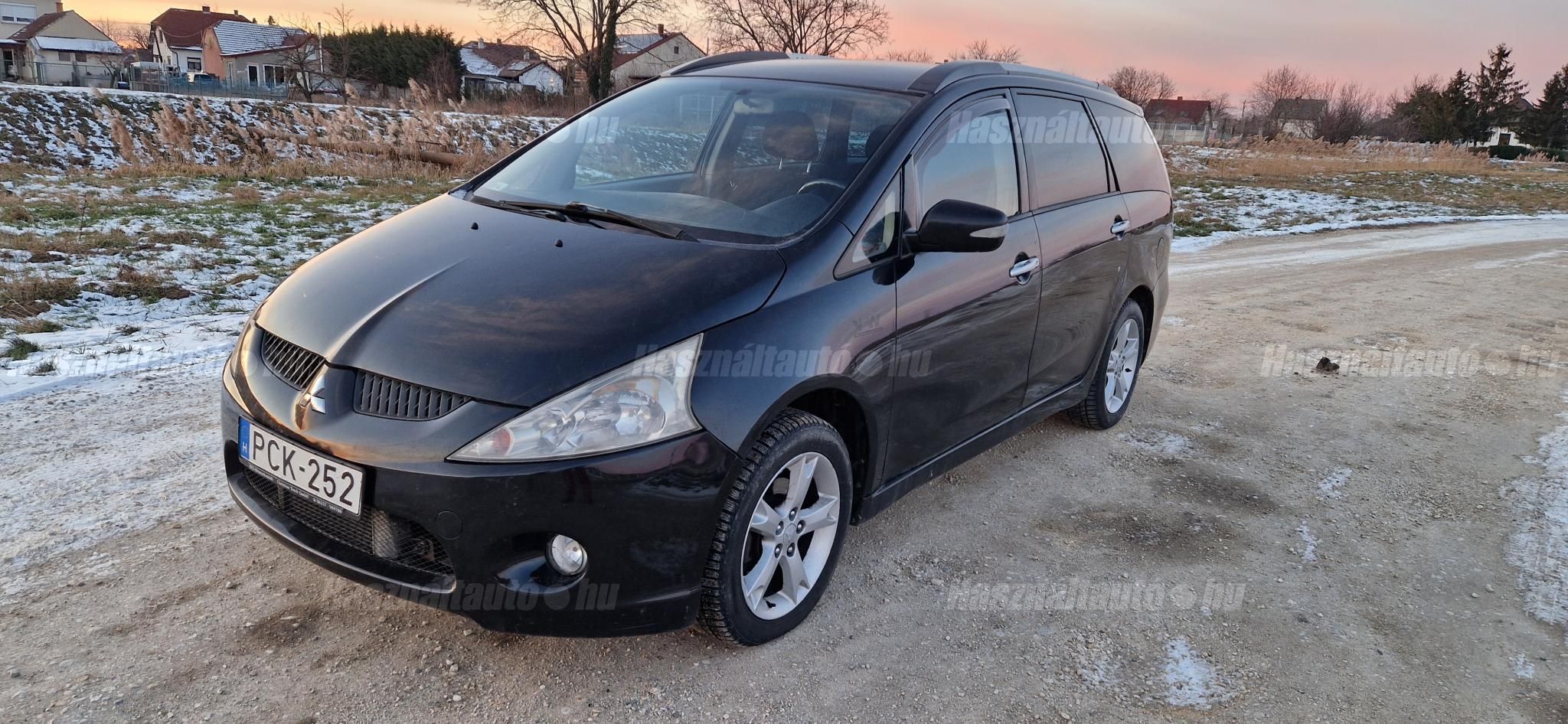 MITSUBISHI GRANDIS 2008 - 1