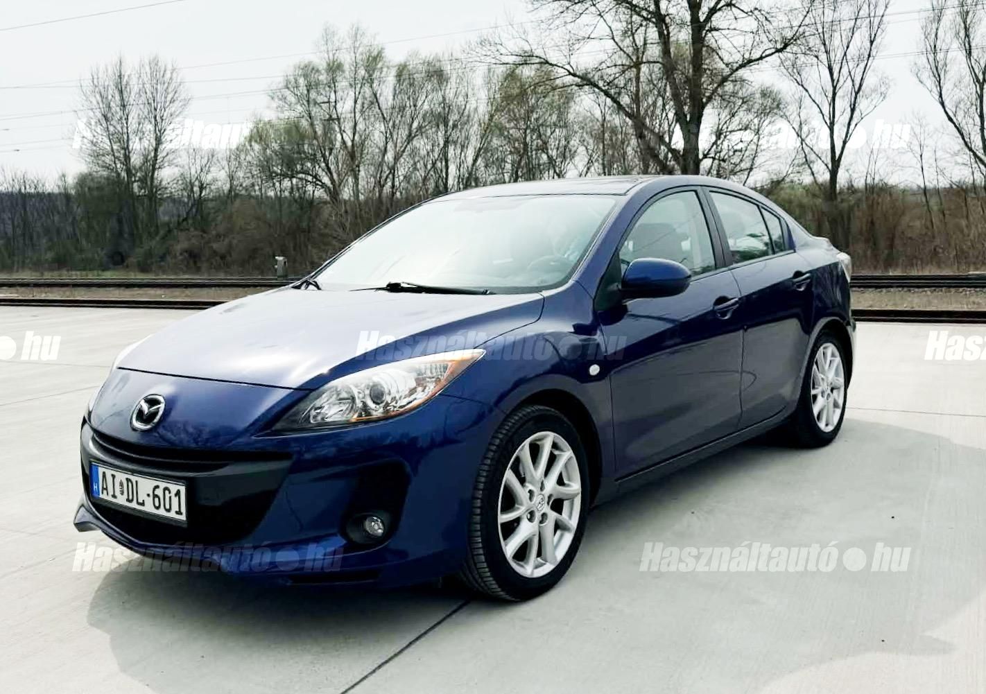 MAZDA 3 2012/11 - 1