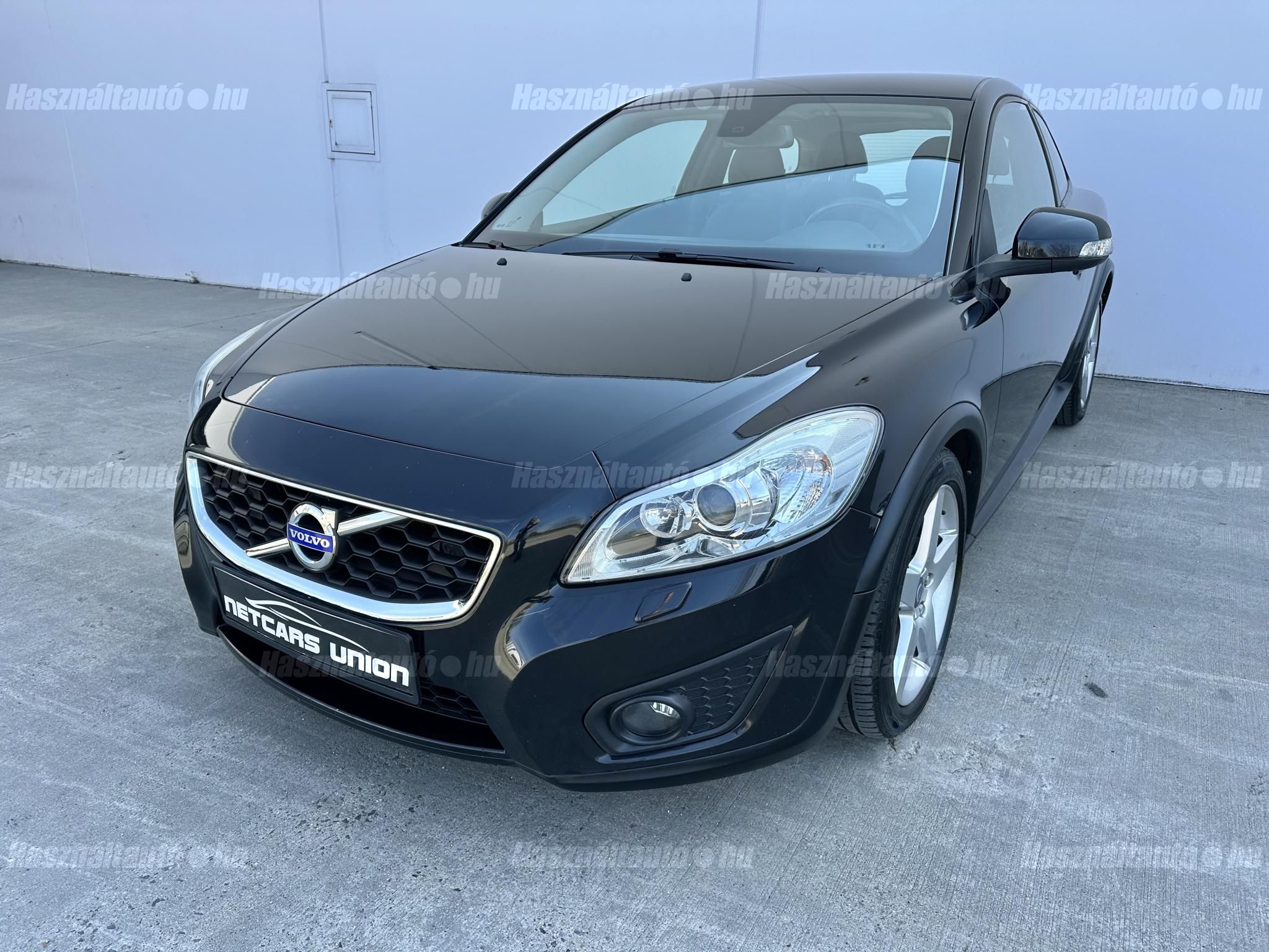 VOLVO C30 2012/6 - 1