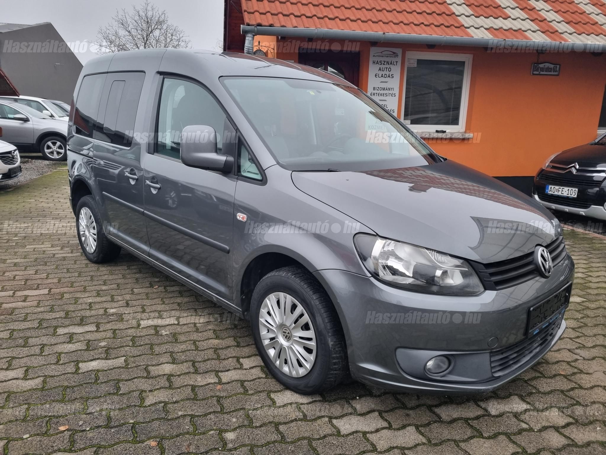 VOLKSWAGEN CADDY 2011/8 - 1