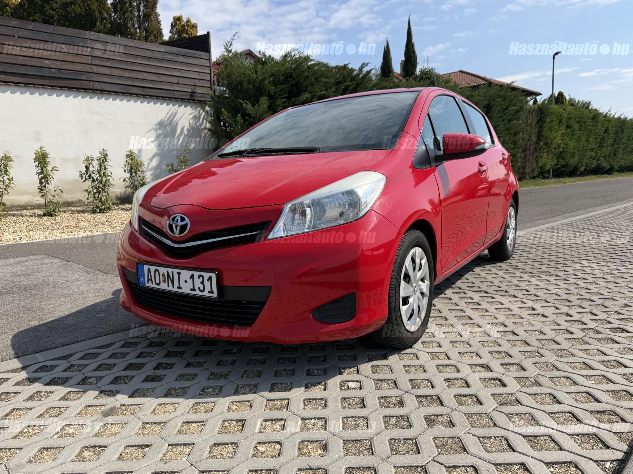 TOYOTA YARIS 2012/4 - 1