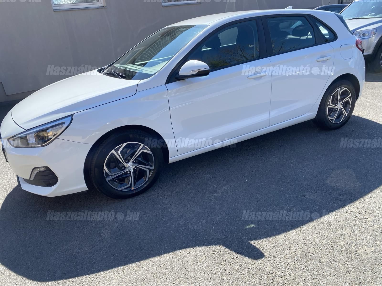 HYUNDAI I30 2019/6 - 1