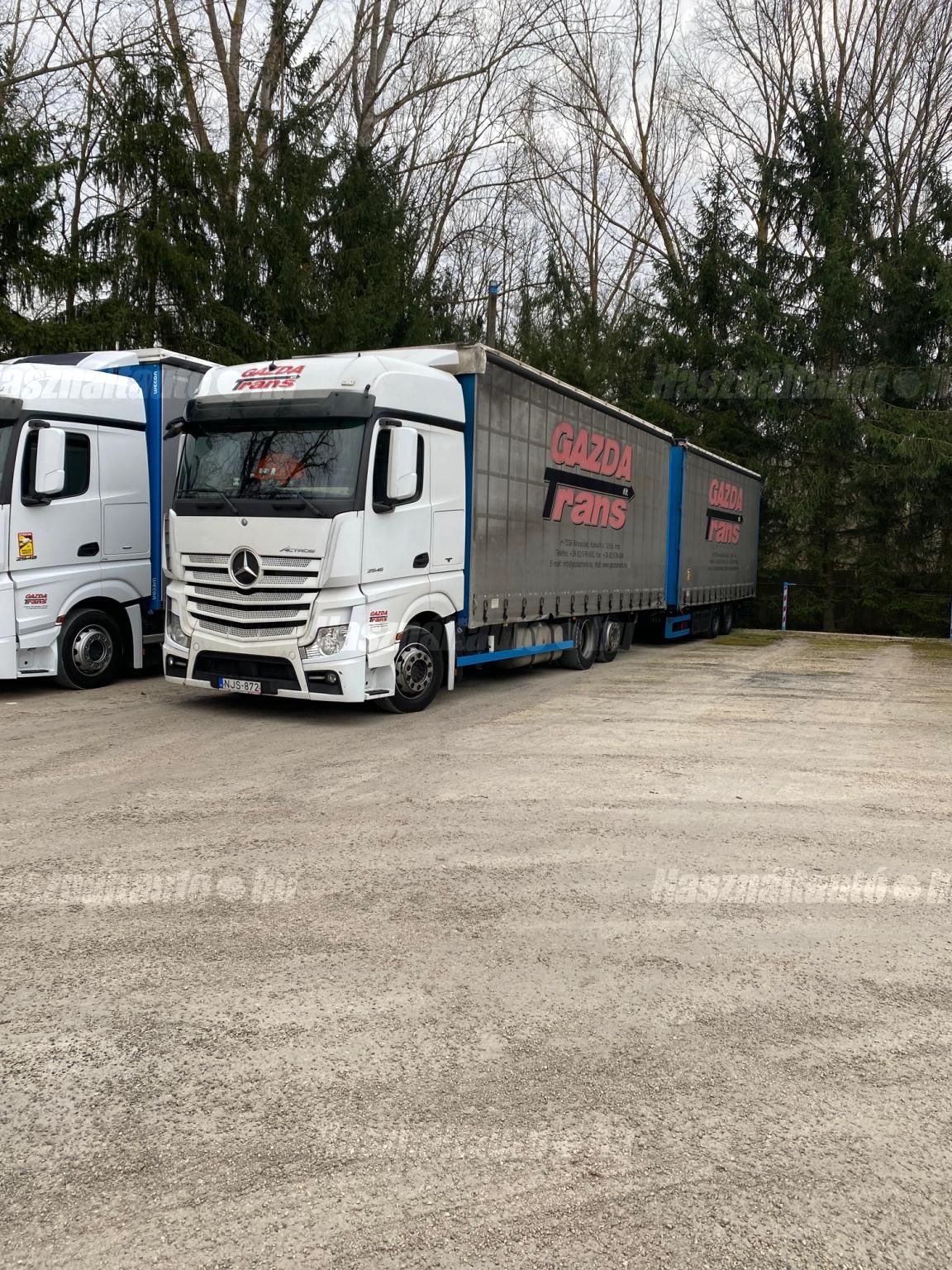 MERCEDES-BENZ 2016/2 - 1
