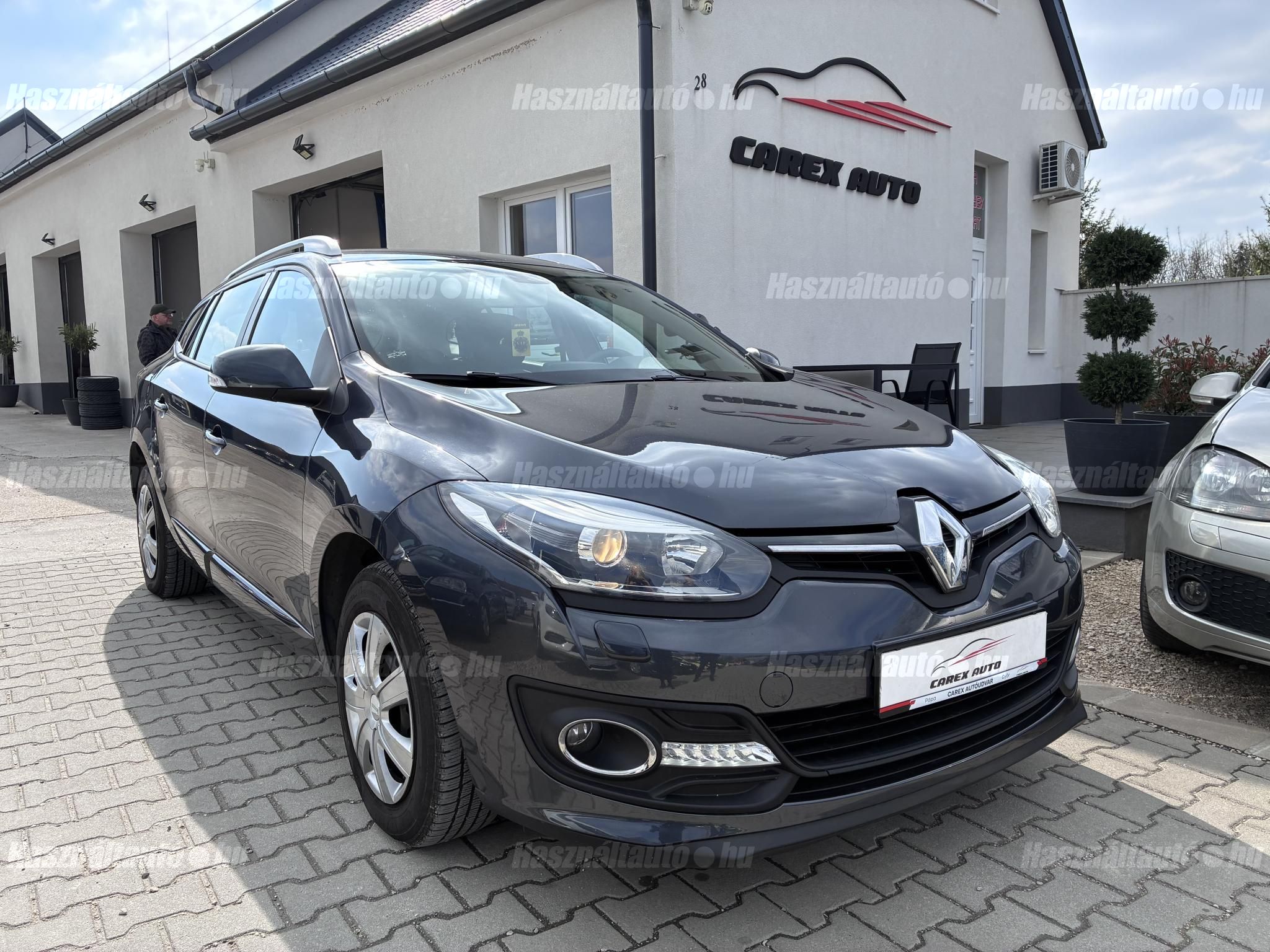 RENAULT MEGANE 2014/2 - 1