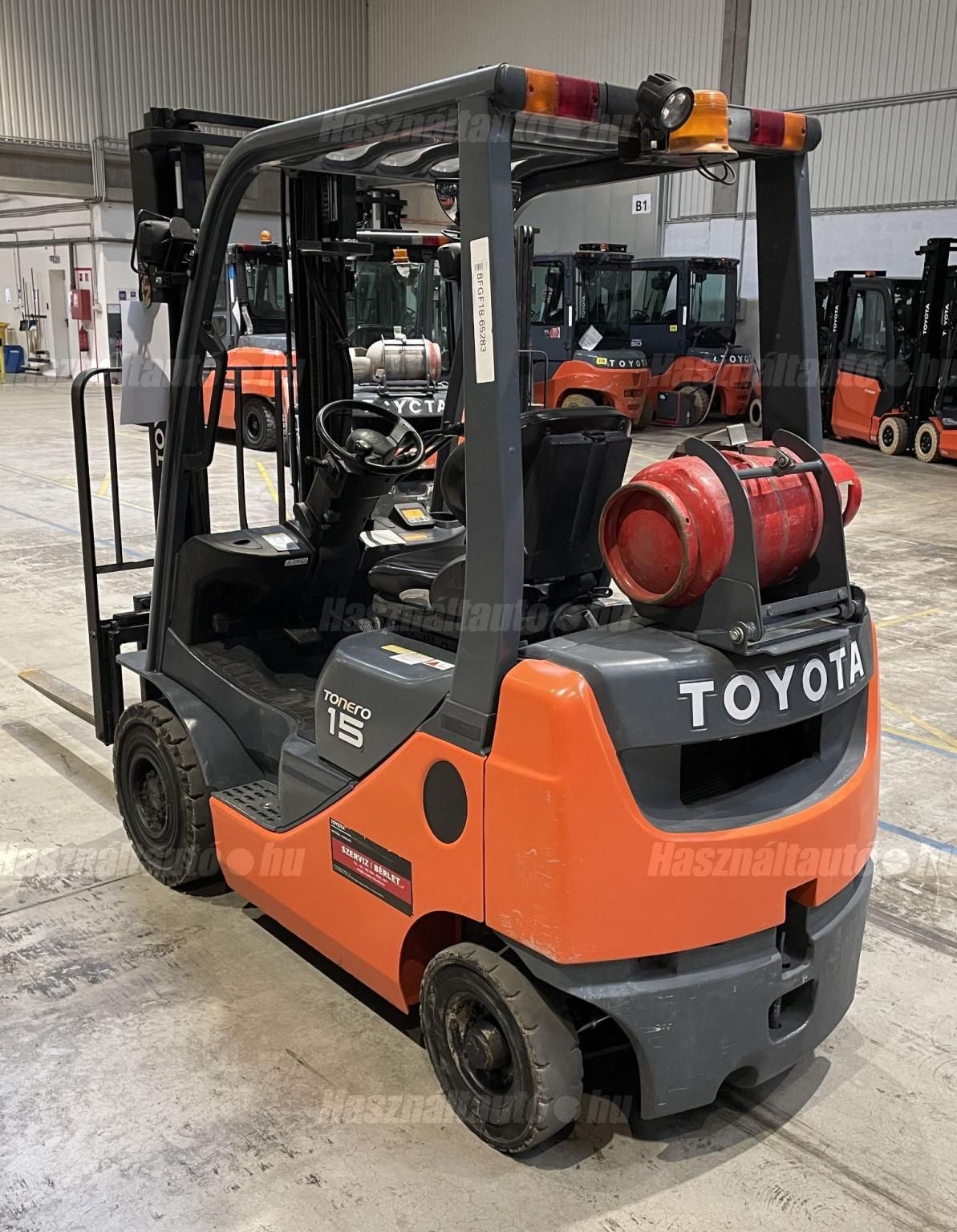 TOYOTA 2019 - 1