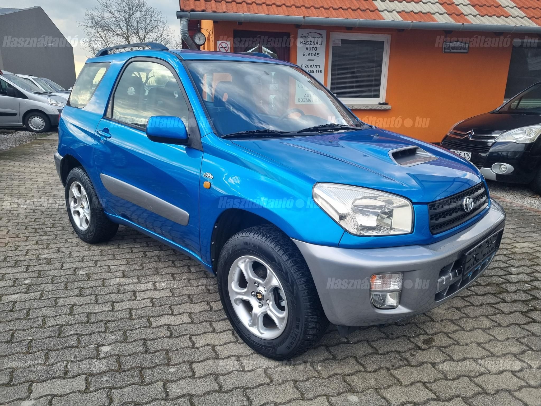 TOYOTA RAV 4 2003/3 - 1