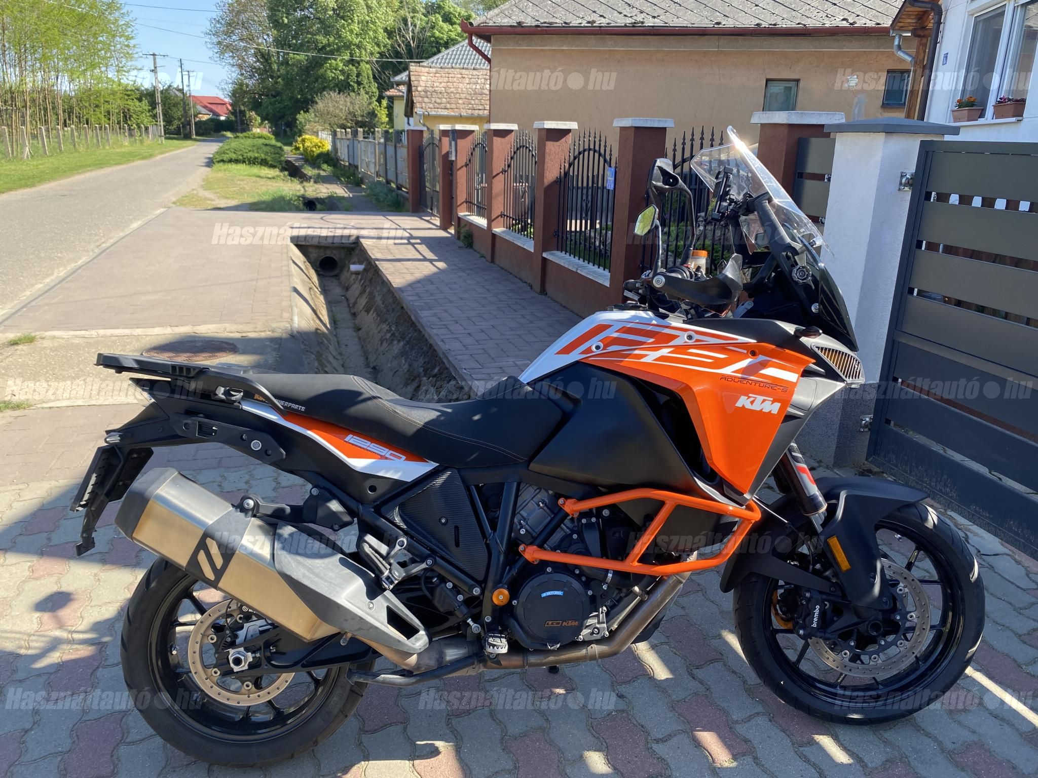 KTM 1290 SUPER ADVENTURE S 2018/5 - 1
