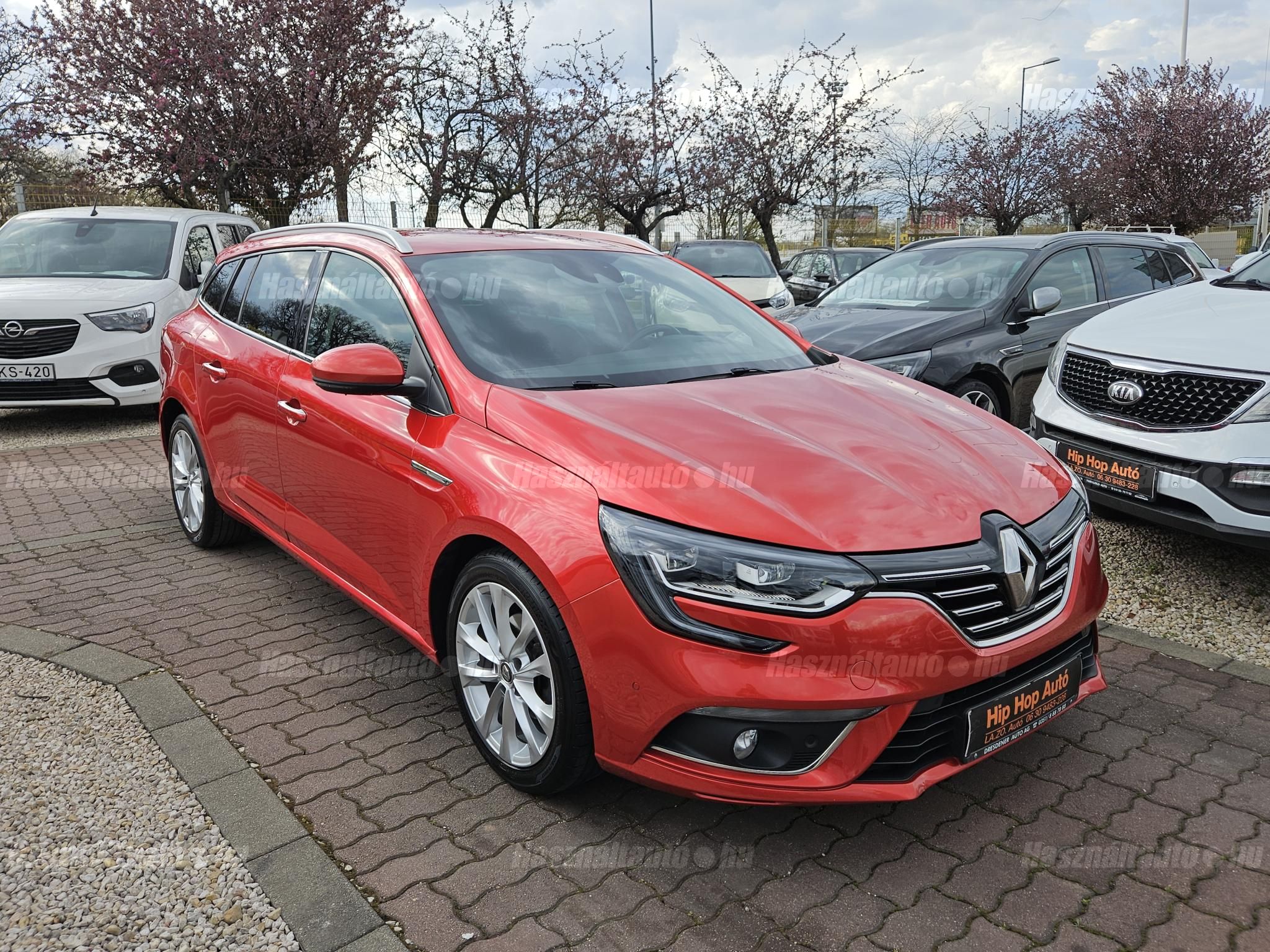 RENAULT MEGANE 2017/10 - 1