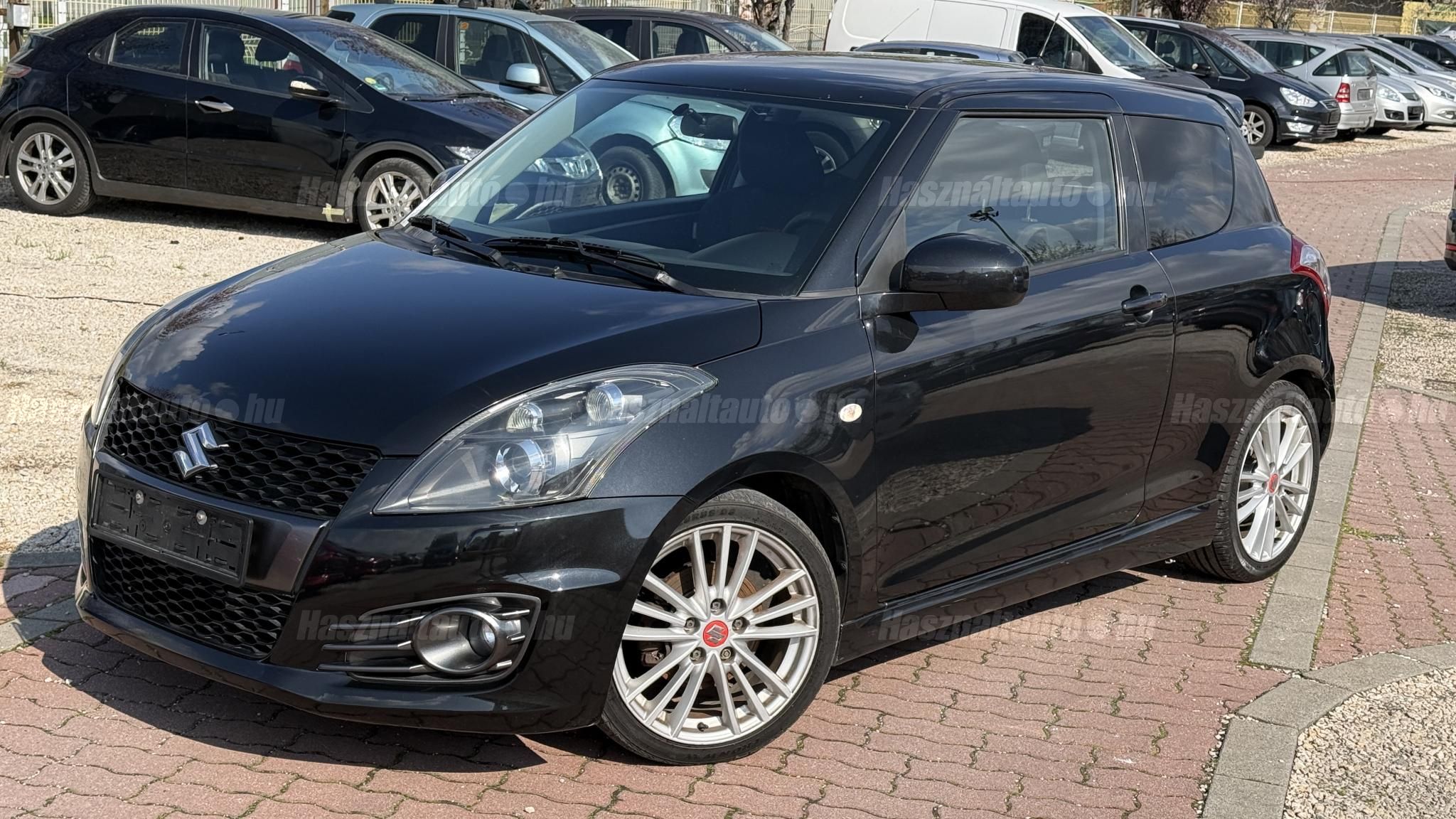 SUZUKI SWIFT 2012/5 - 1