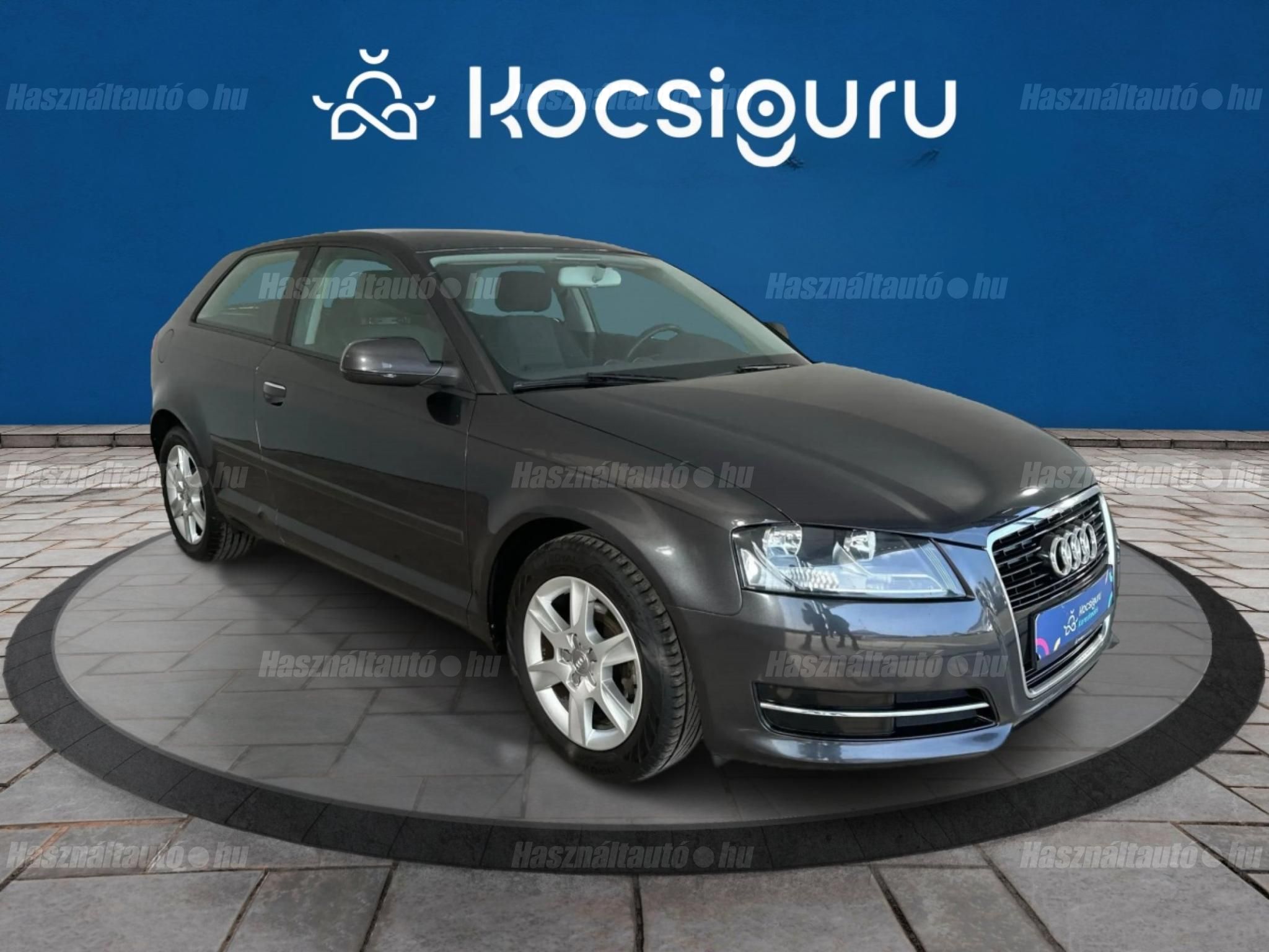 AUDI A3 2010/8 - 1