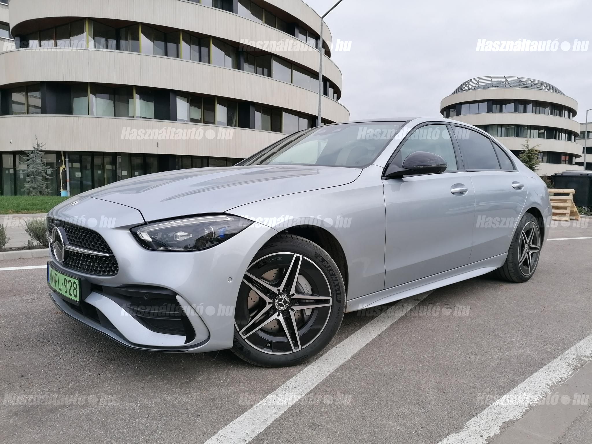MERCEDES-BENZ C 300 2022/12 - 1