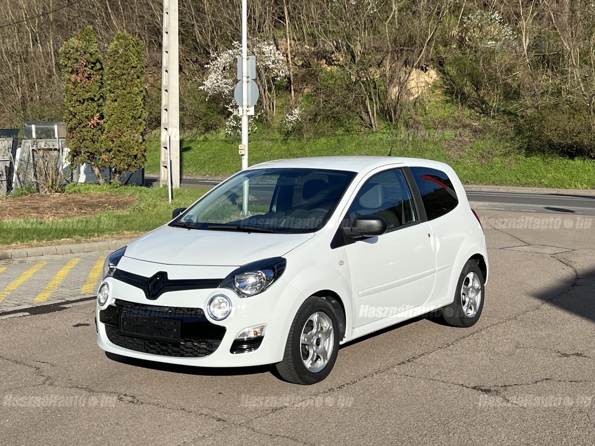 RENAULT TWINGO 2013/2 - 1