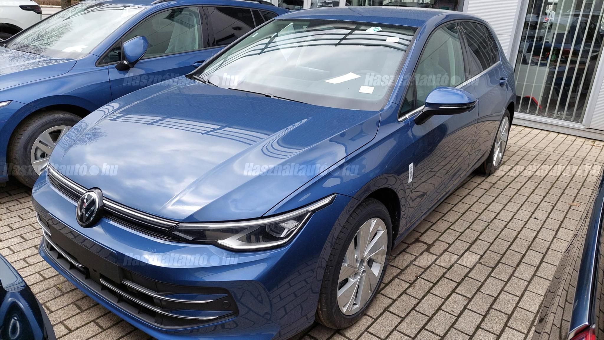 VOLKSWAGEN GOLF VIII 2026 - 1