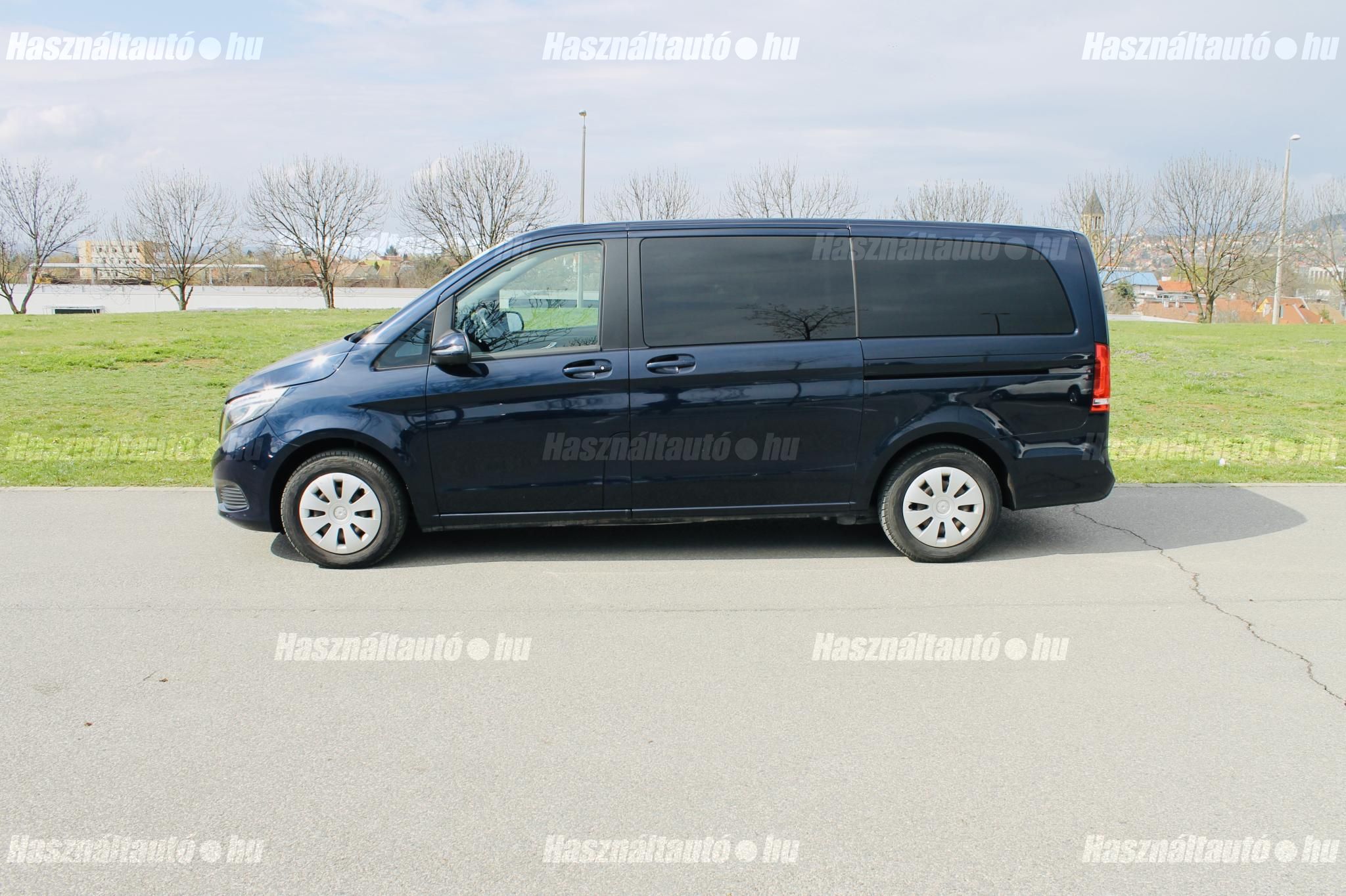 MERCEDES-BENZ V-OSZTÁLY 2017/10 - 1