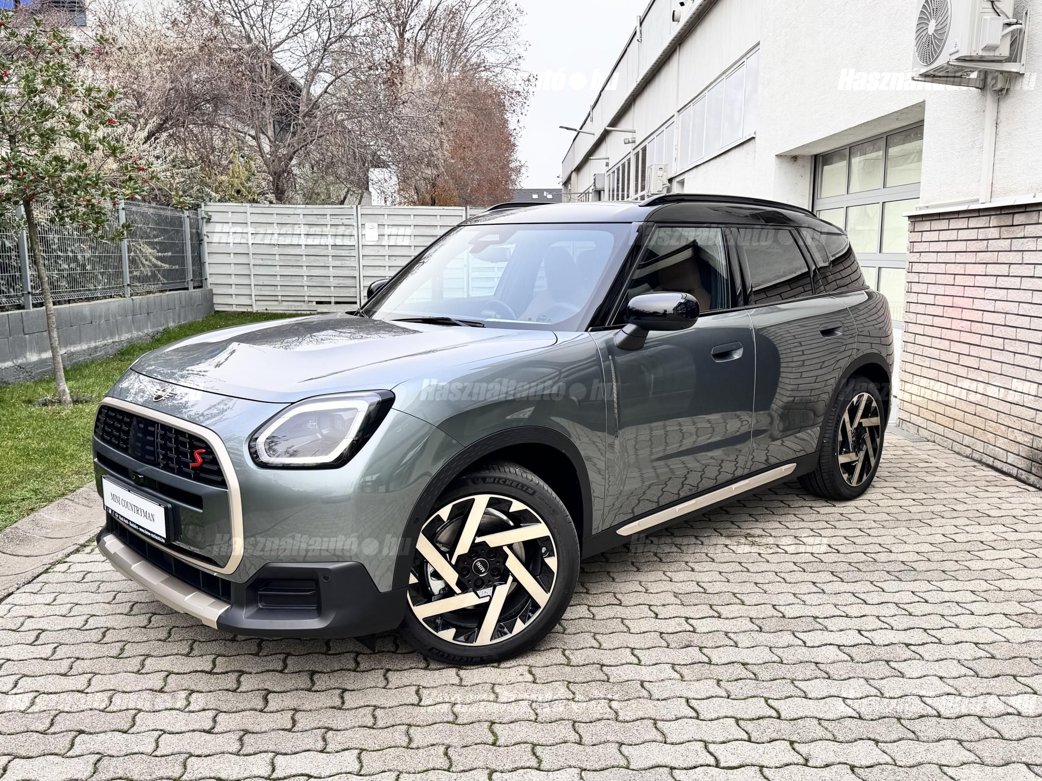 MINI COUNTRYMAN 2025/6 - 1