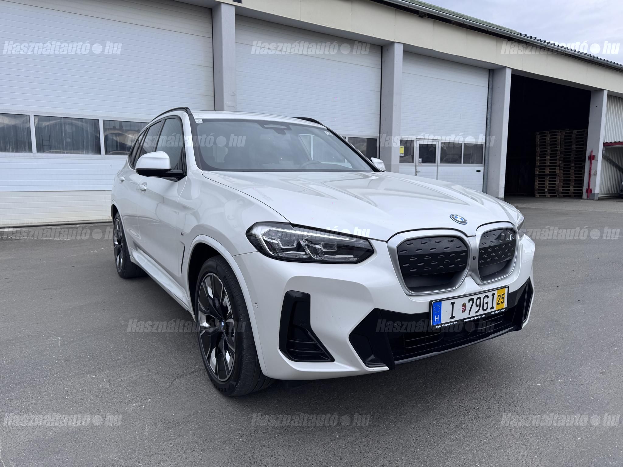 BMW IX3 2022/2 - 1