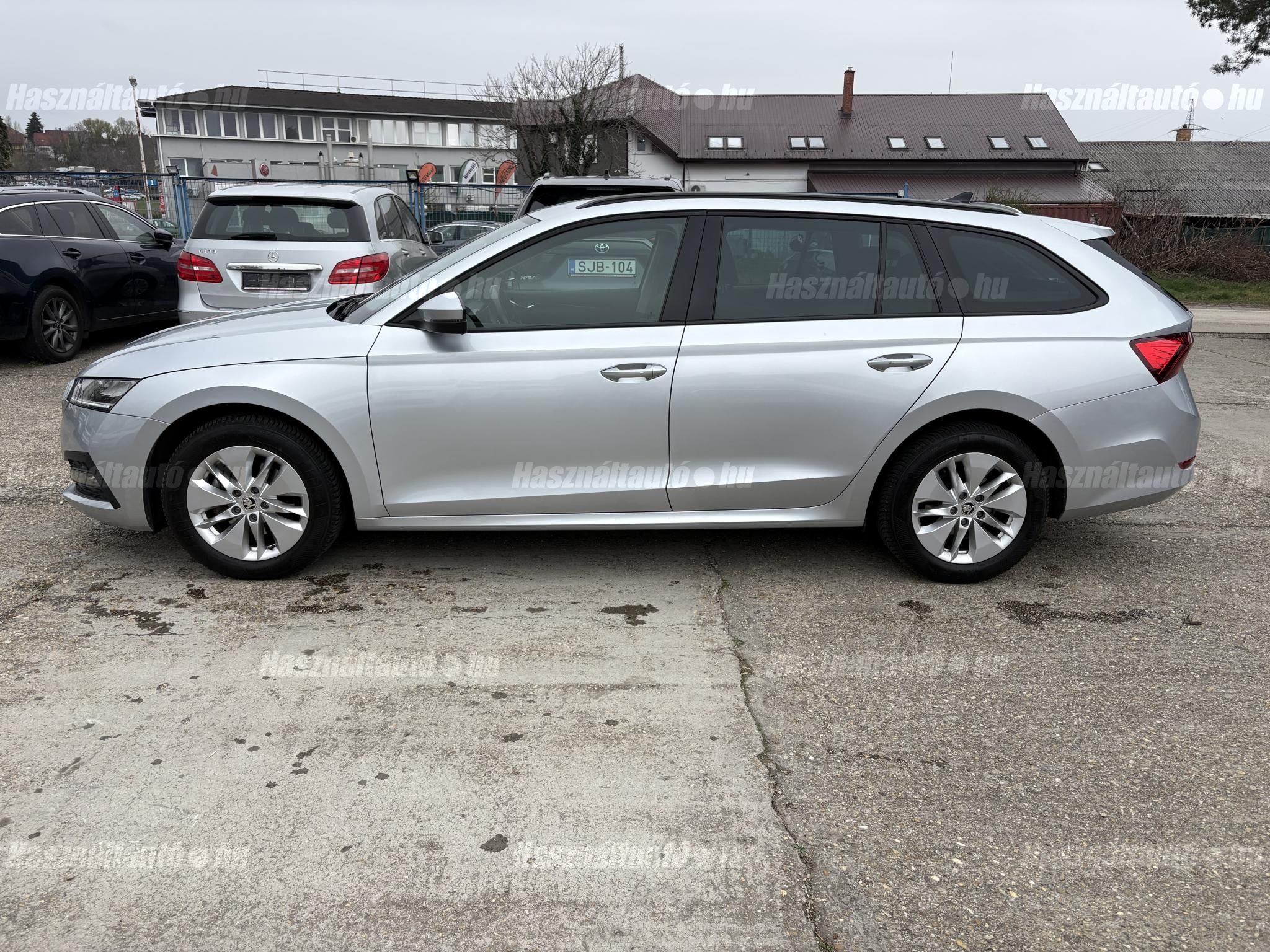 SKODA OCTAVIA 2022/4 - 1