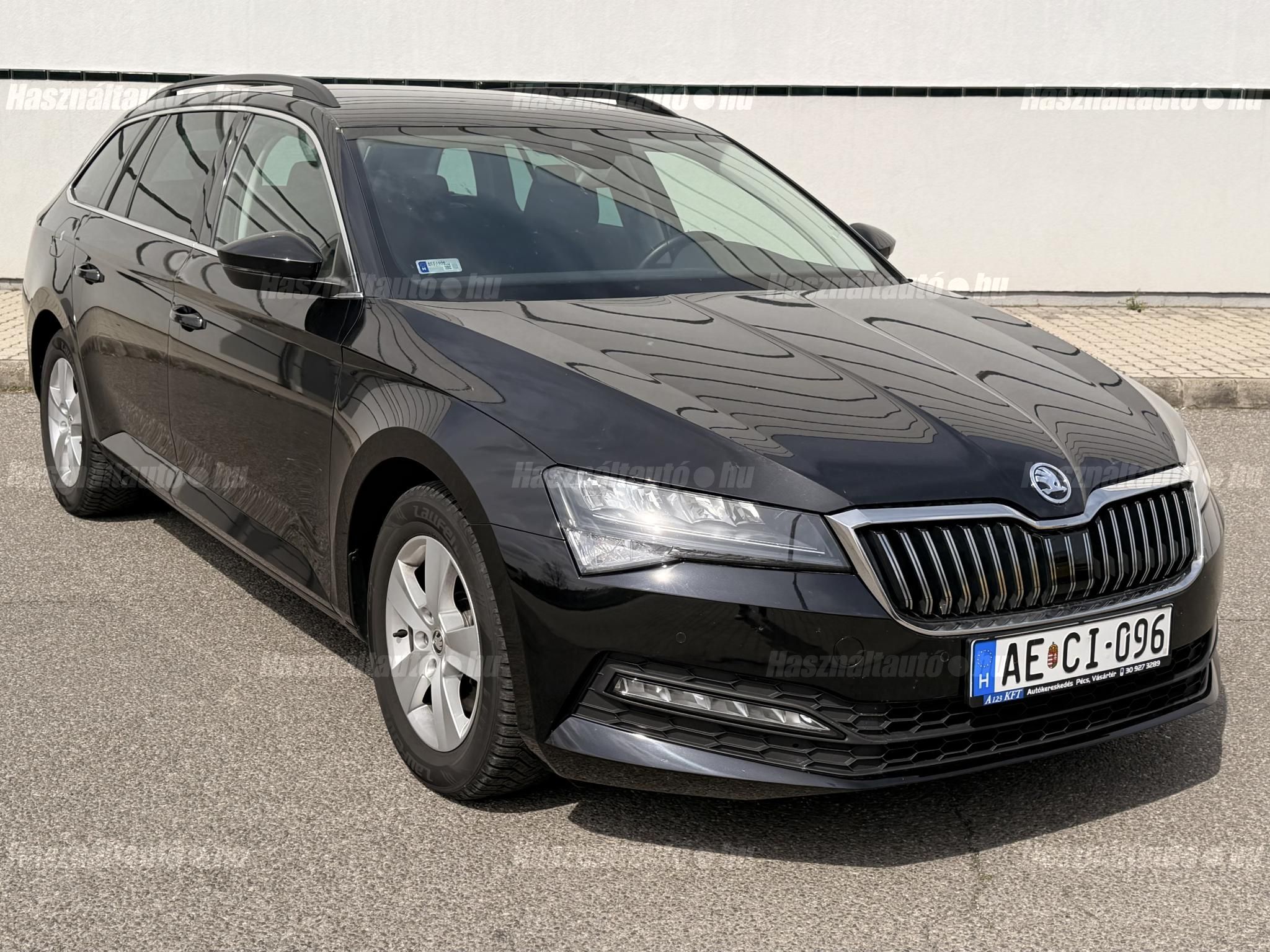 SKODA SUPERB 2023/6 - 1