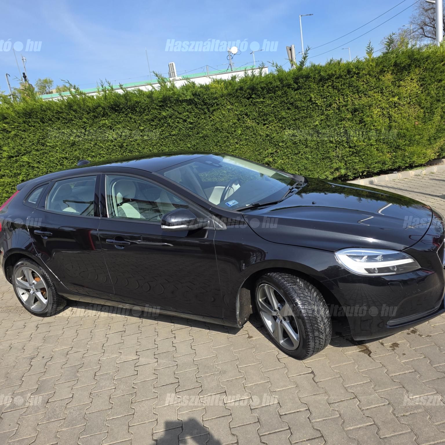 VOLVO V40 2018/11 - 1