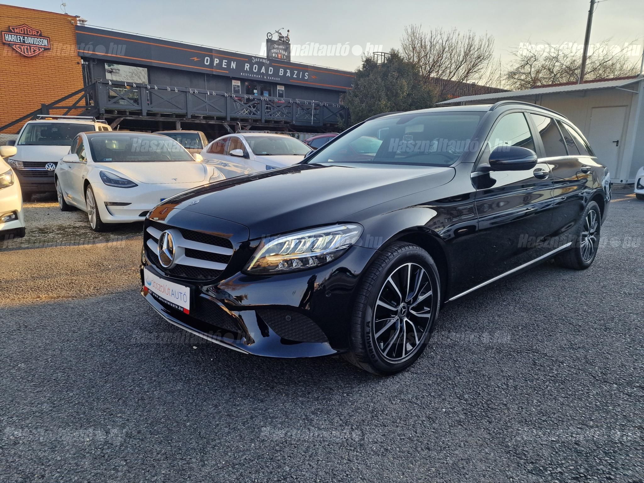 MERCEDES-BENZ C 220 2019/6 - 1
