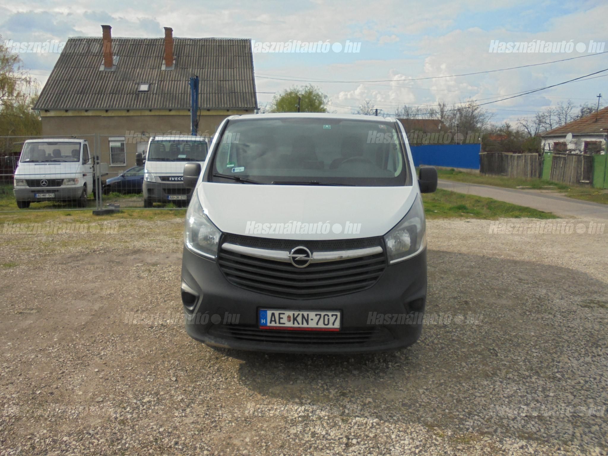 OPEL VIVARO 2017/5 - 1