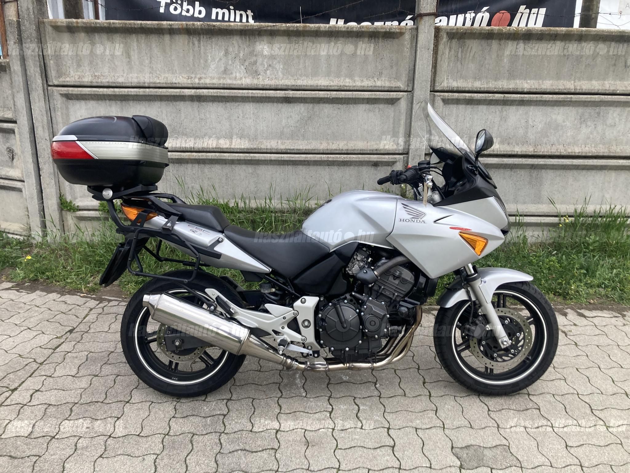 HONDA CBF 600 2004 - 1