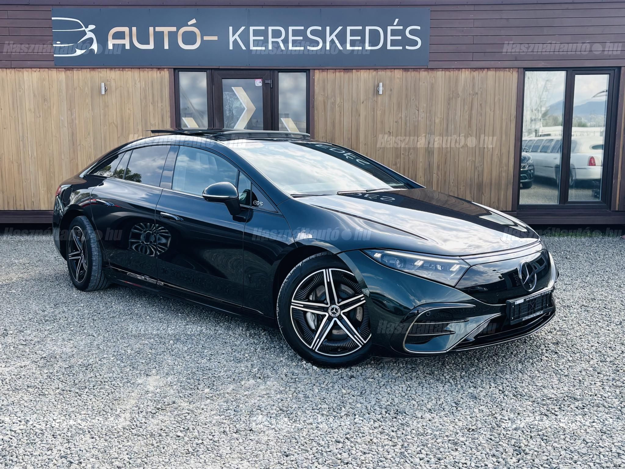 MERCEDES-BENZ EQS 2022/8 - 1