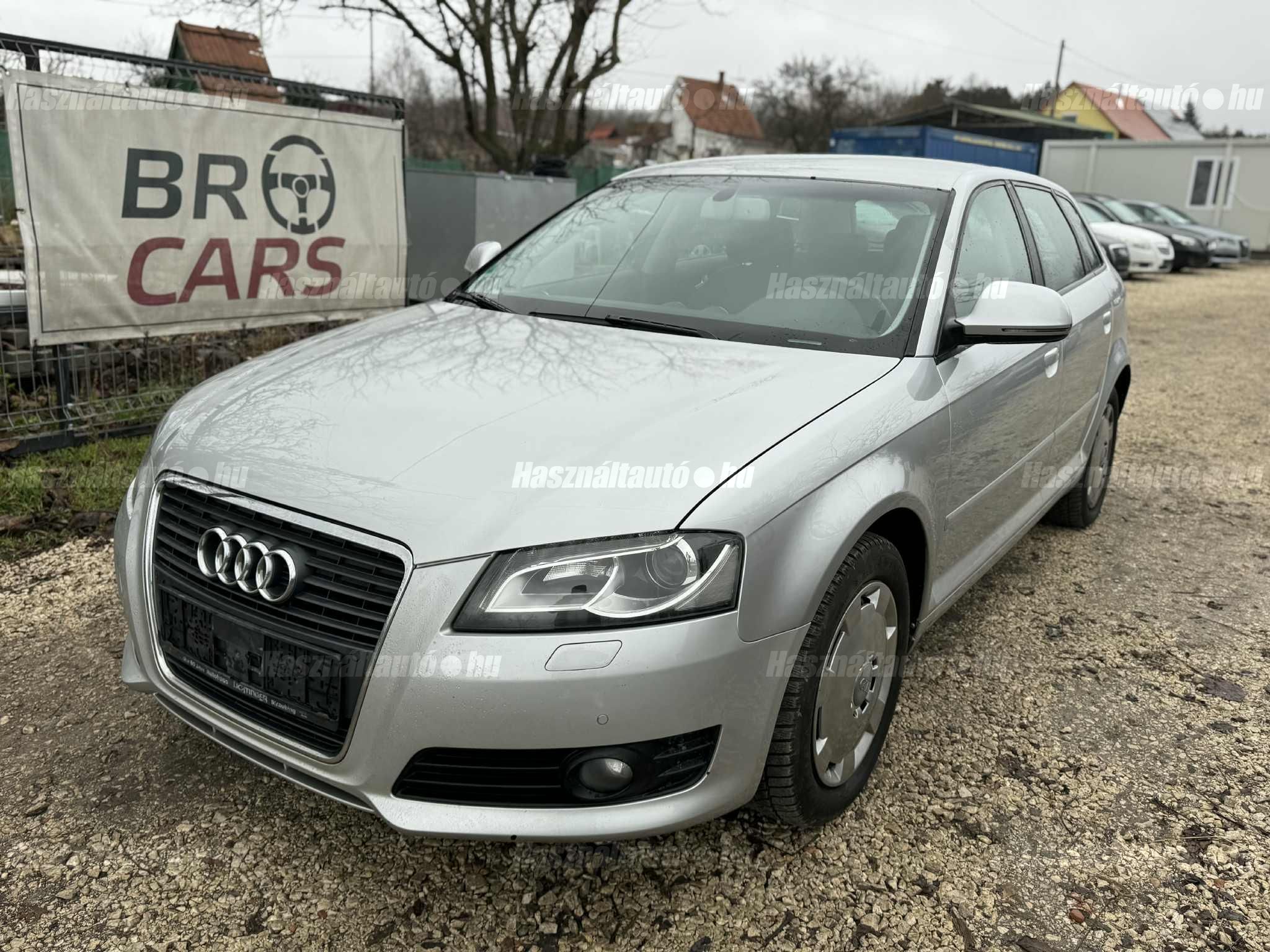AUDI A3 2010/7 - 1