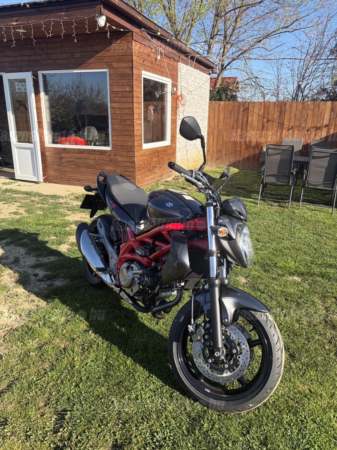 SUZUKI GSF 650 2013/10 - 1