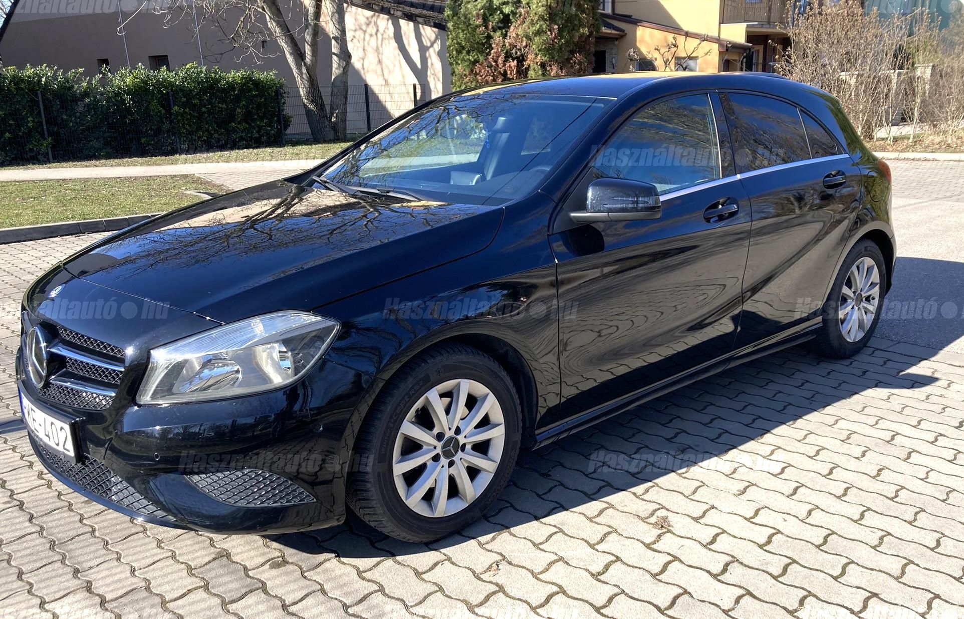 MERCEDES-BENZ A 200 2014/11 - 1