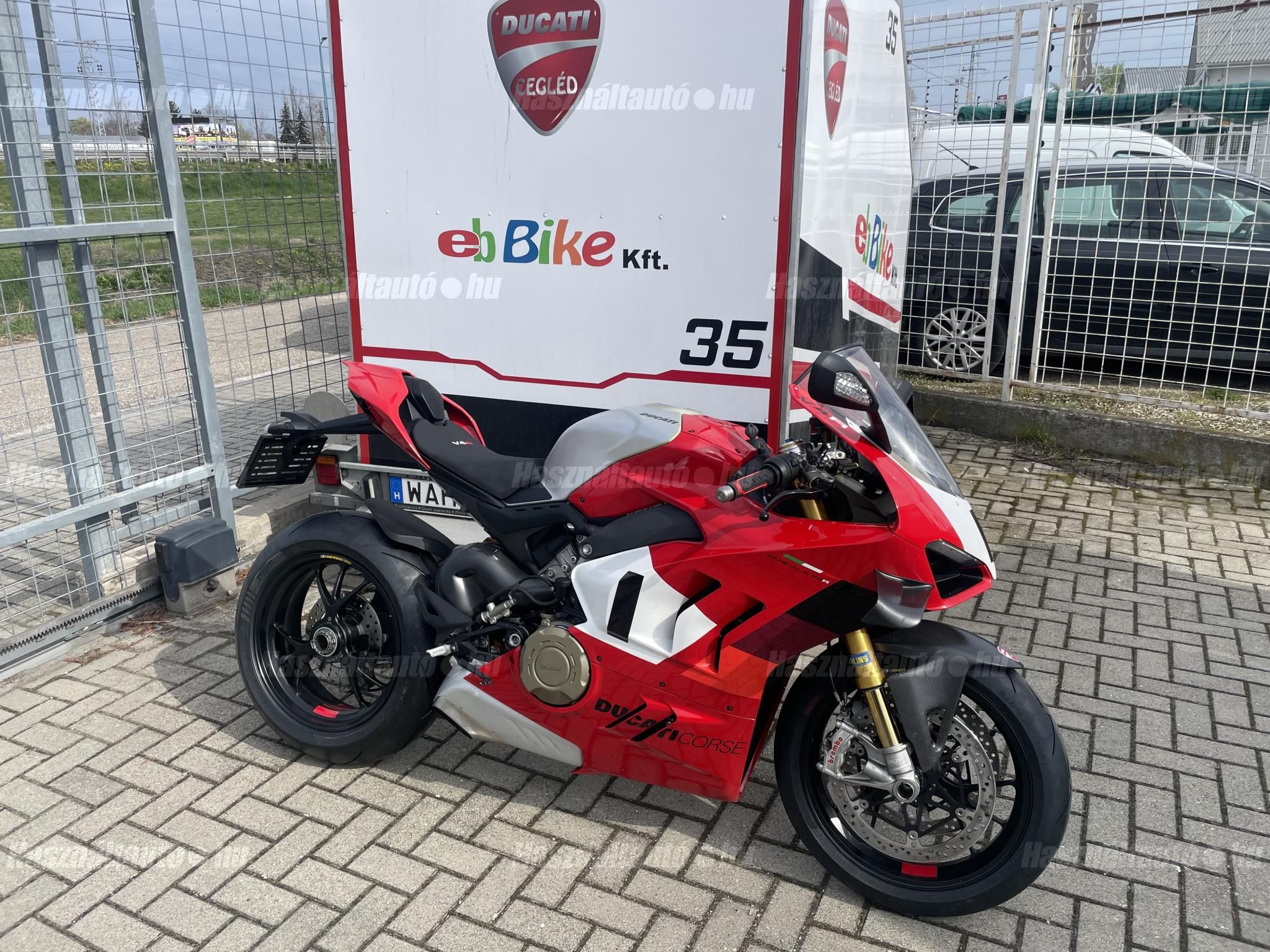 DUCATI PANIGALE V4 2024/7 - 1