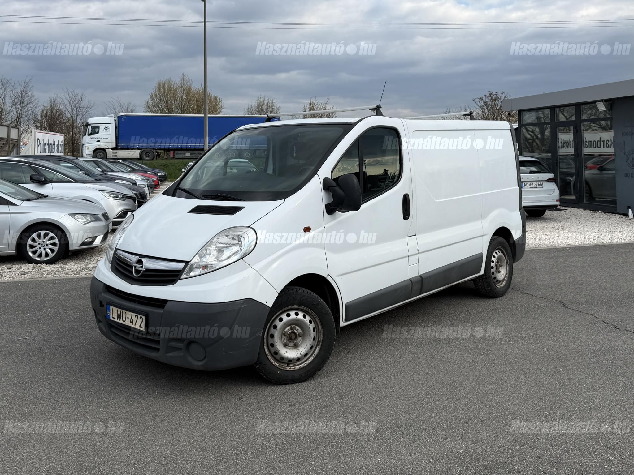 OPEL VIVARO 2011/6 - 1