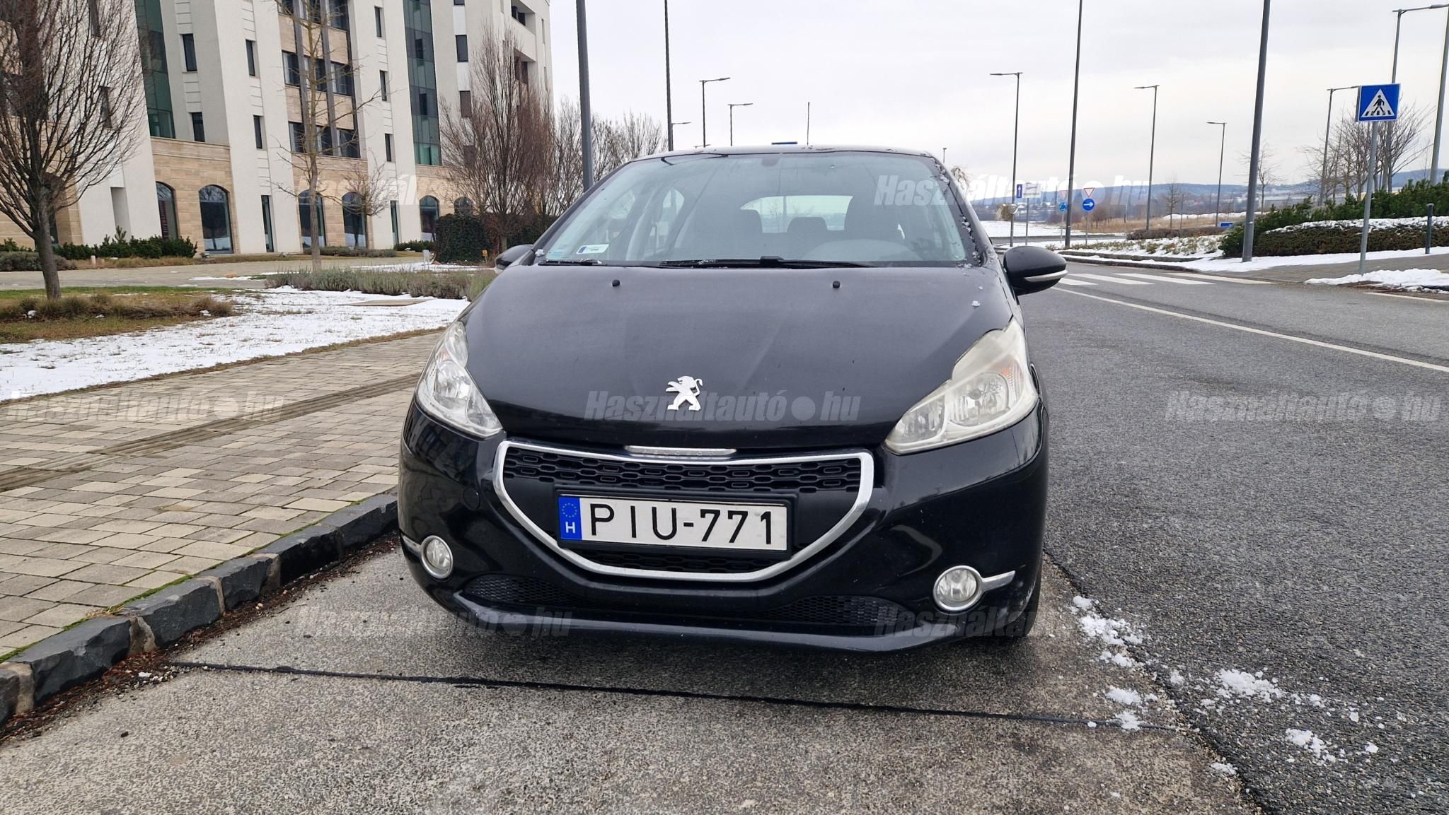PEUGEOT 208 2014/12 - 1