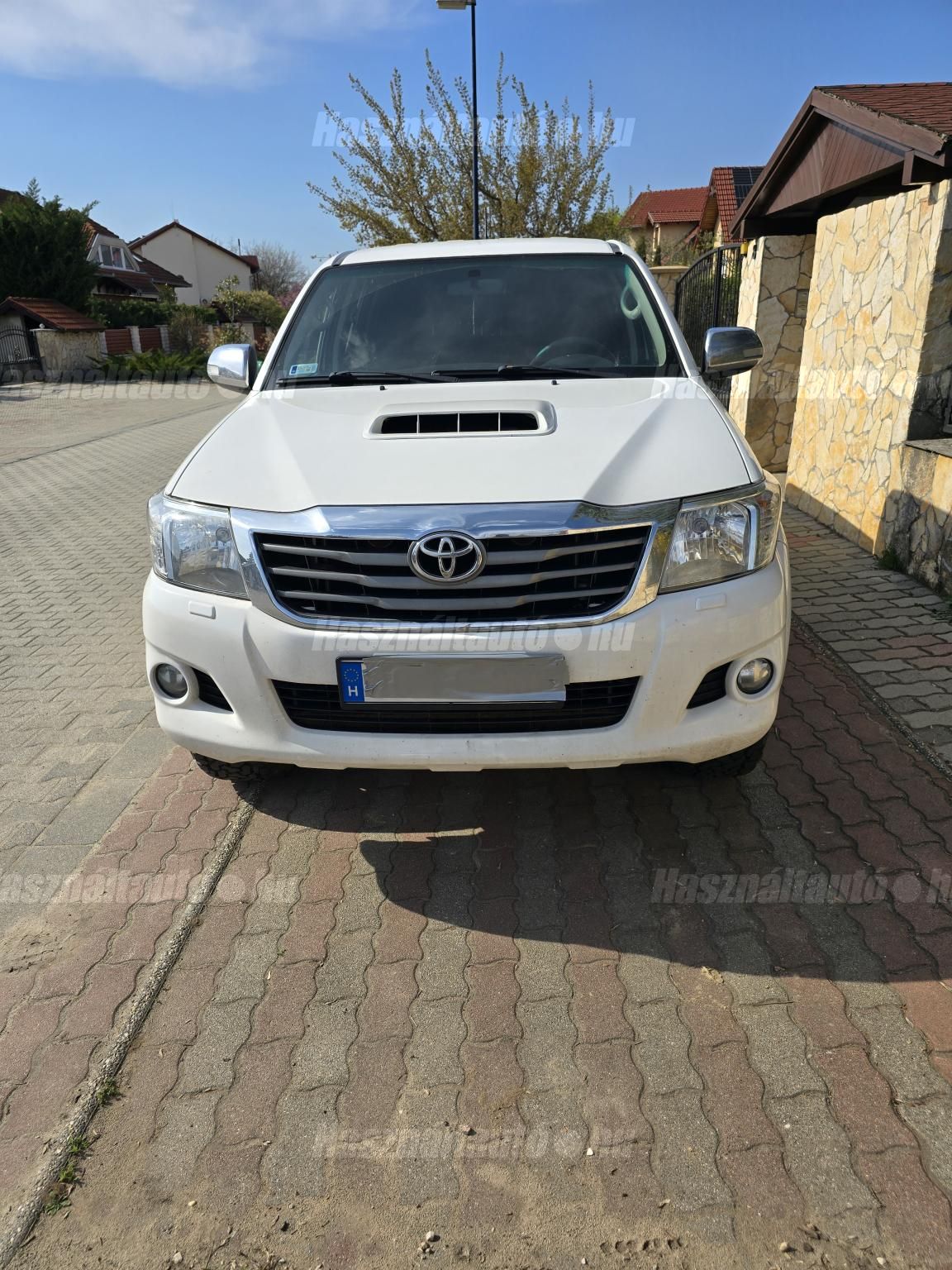 TOYOTA HILUX 2015/8 - 1