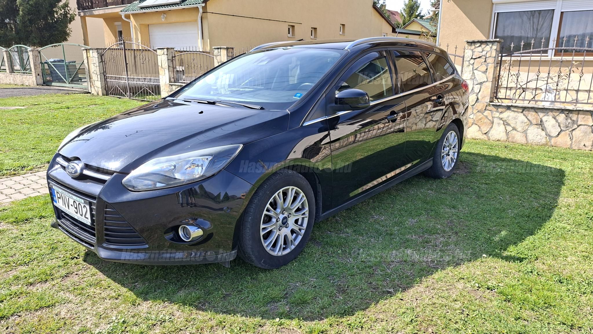 FORD FOCUS 2011/12 - 1