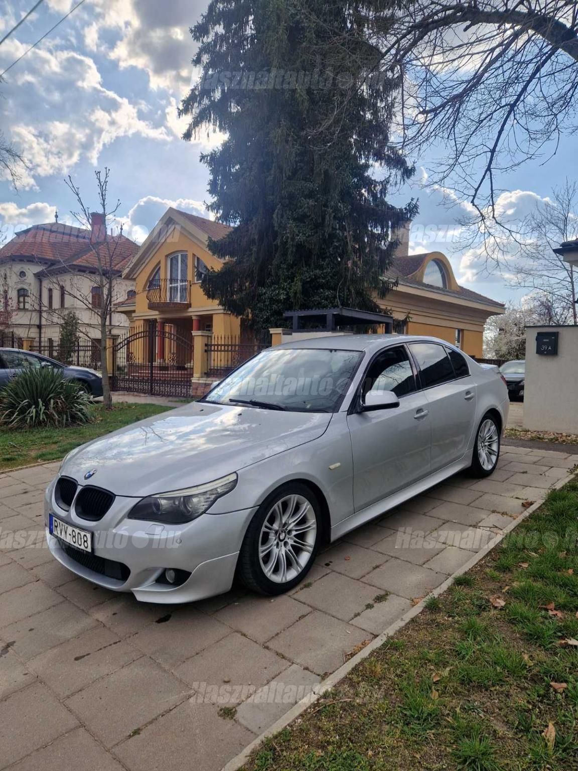 BMW 525 2010/3 - 1