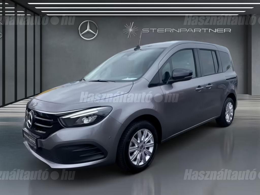 MERCEDES-BENZ EQT 2024/11 - 1