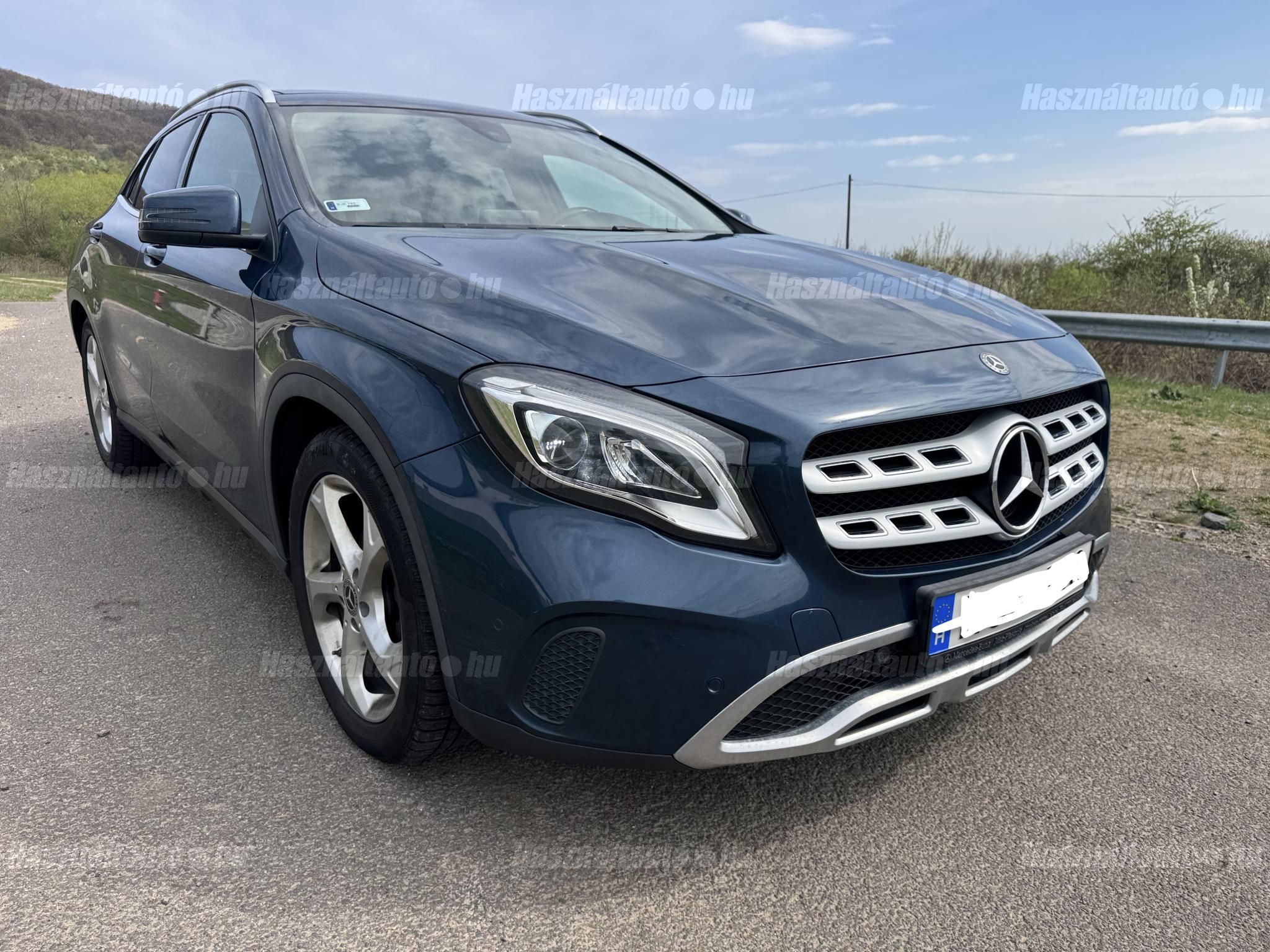 MERCEDES-BENZ GLA 180 2019/3 - 1