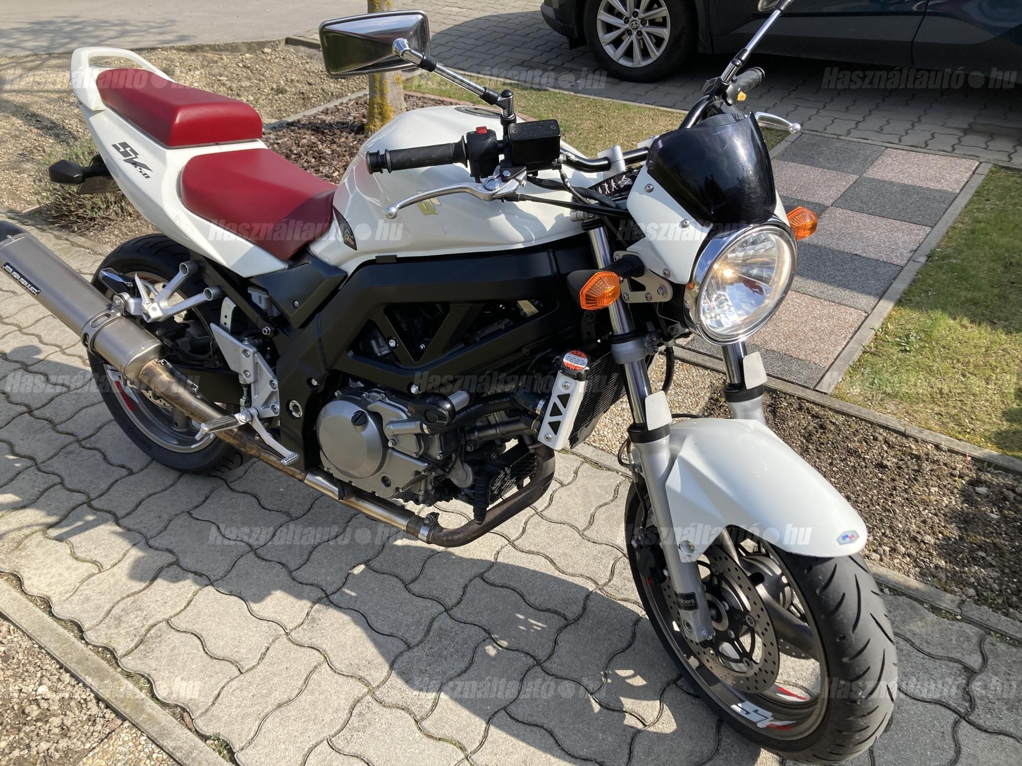 SUZUKI SV 650 N 2009/4 - 1